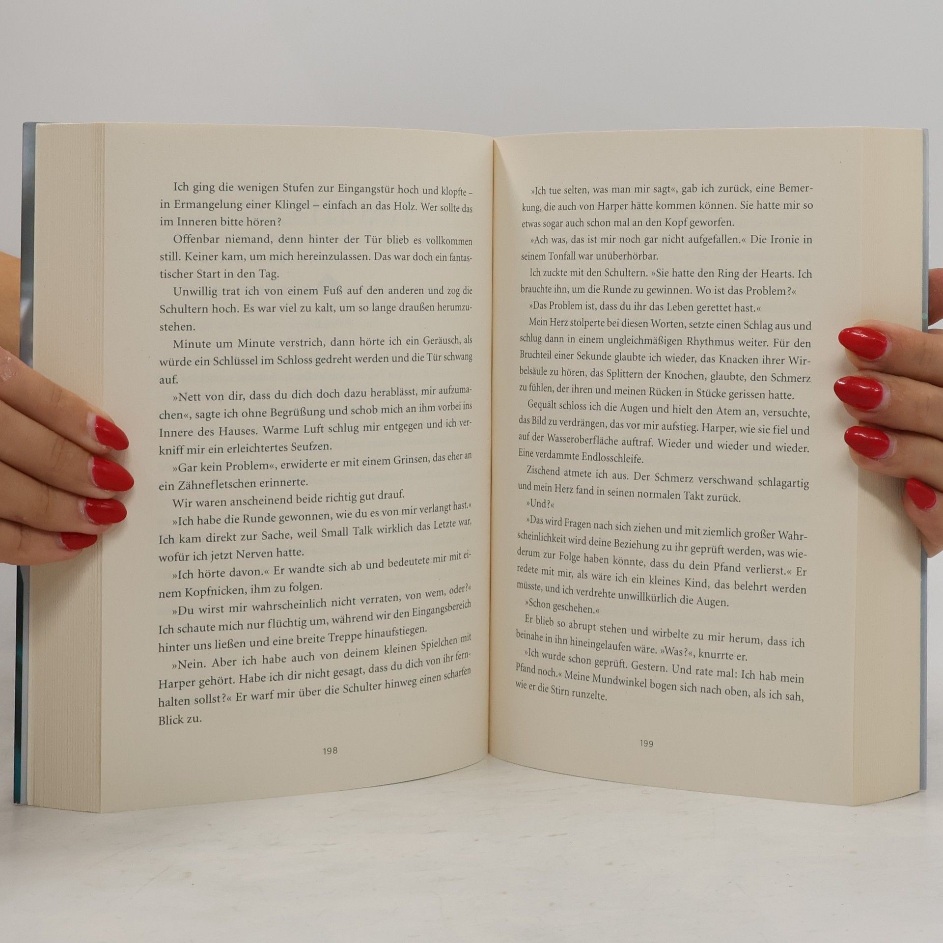 Anna Savas Four Houses of Oxford, Band 2: Gewinne das Spiel