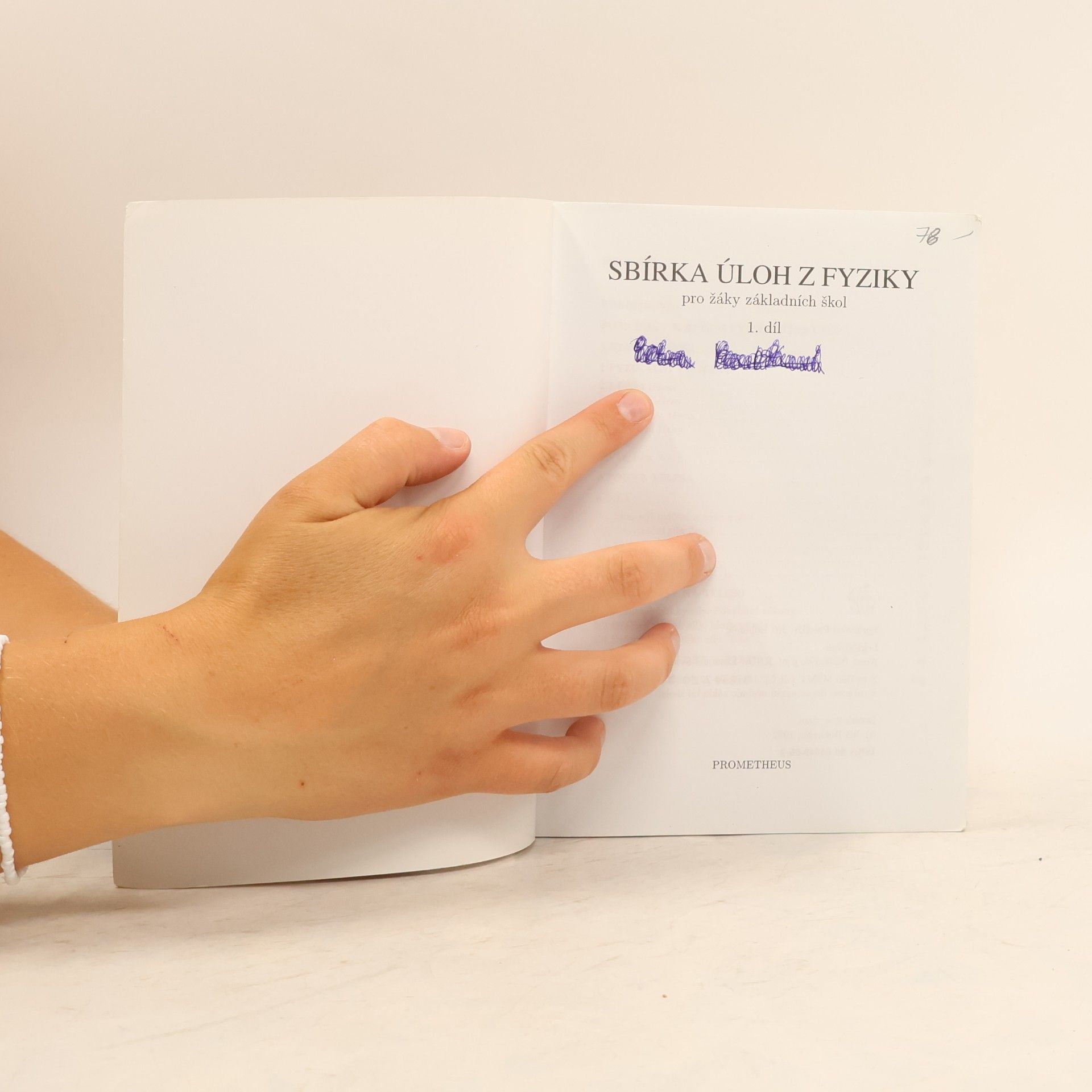 Jiří Bohuněk Sbírka úloh z fyziky pro žáky základních škol