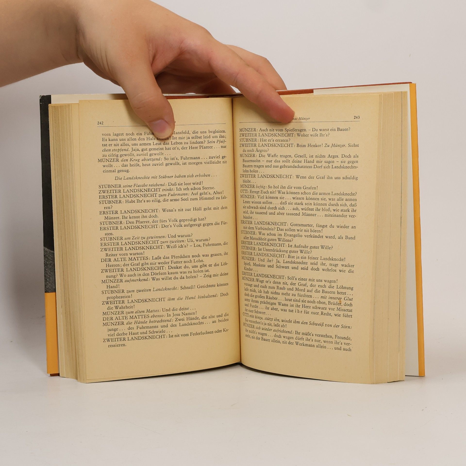Various authors Wolf: Ein Lesebuch für unsere Zeit