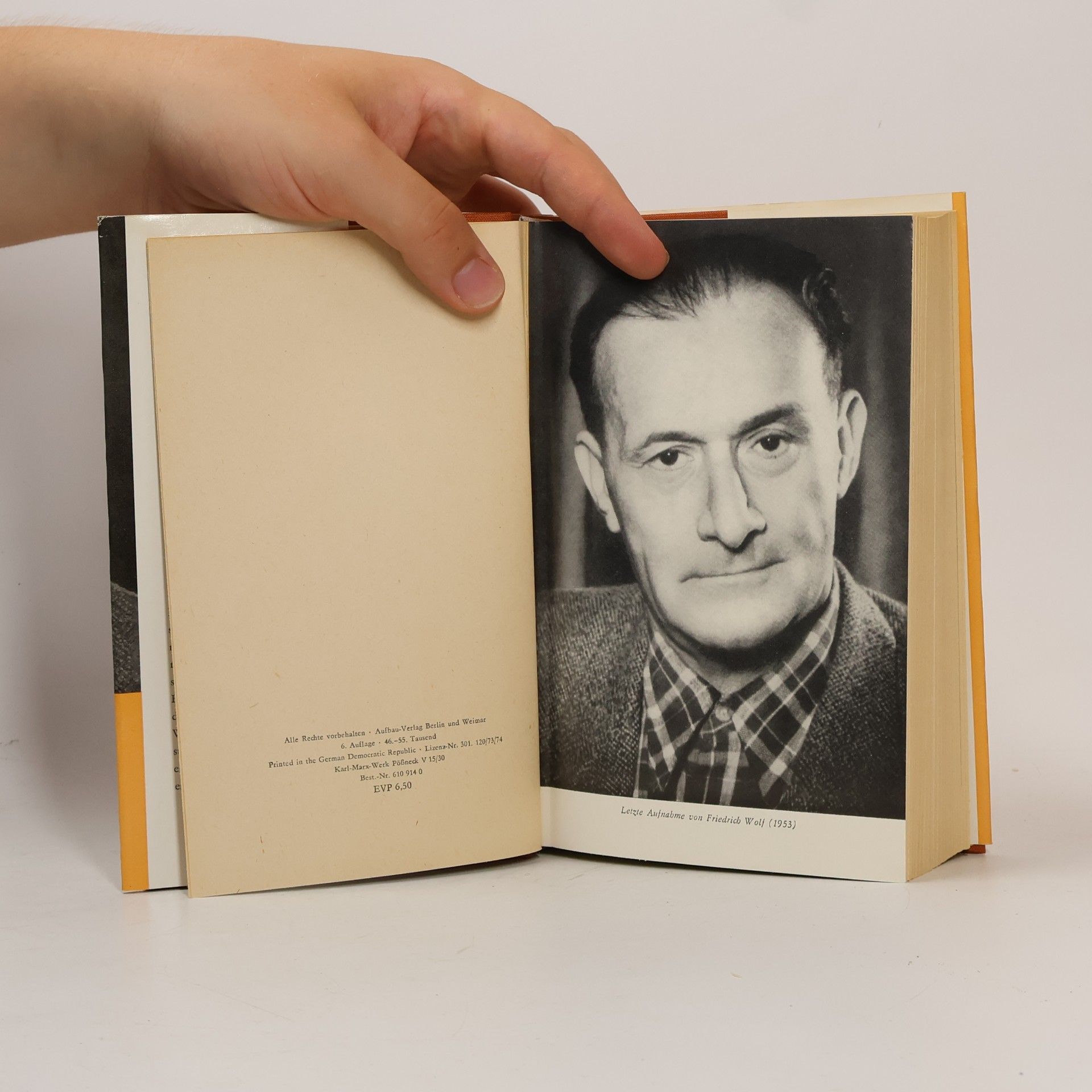 Various authors Wolf: Ein Lesebuch für unsere Zeit