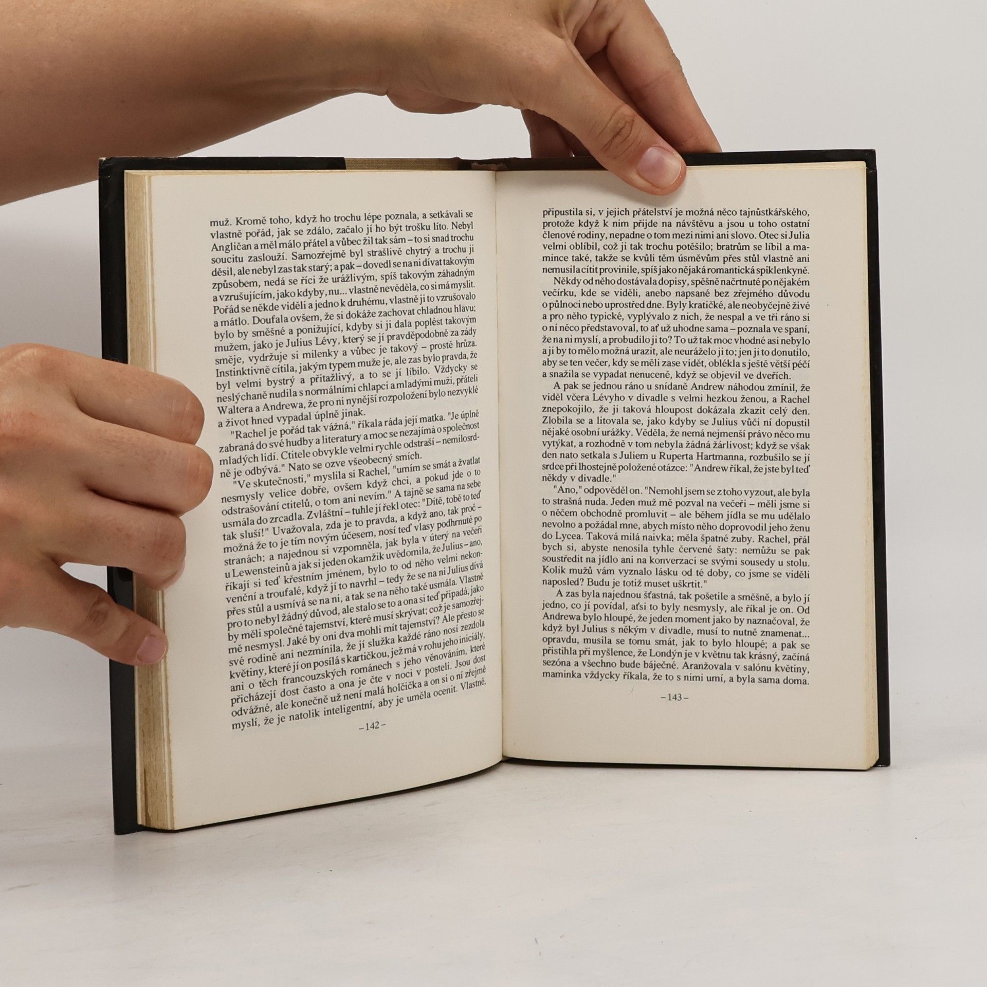 Daphne du Maurier Vzestup Juliův