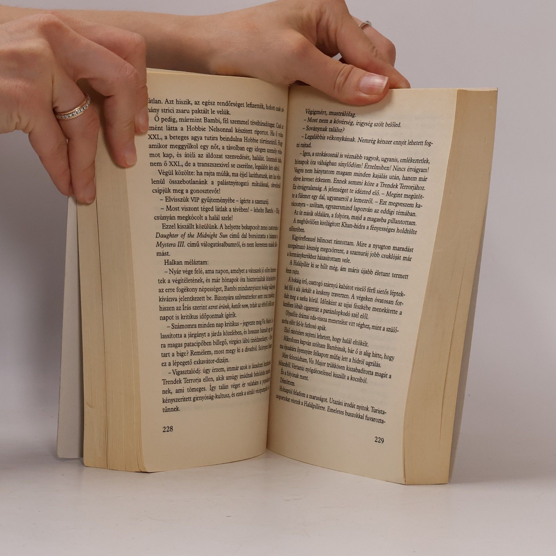 Vavyan Fable Vészbejárat