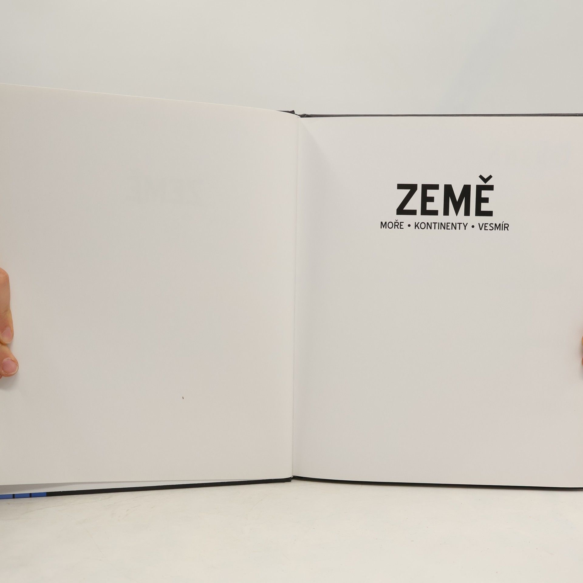 Matyáš Staněk Země. Moře, kontinenty, vesmír