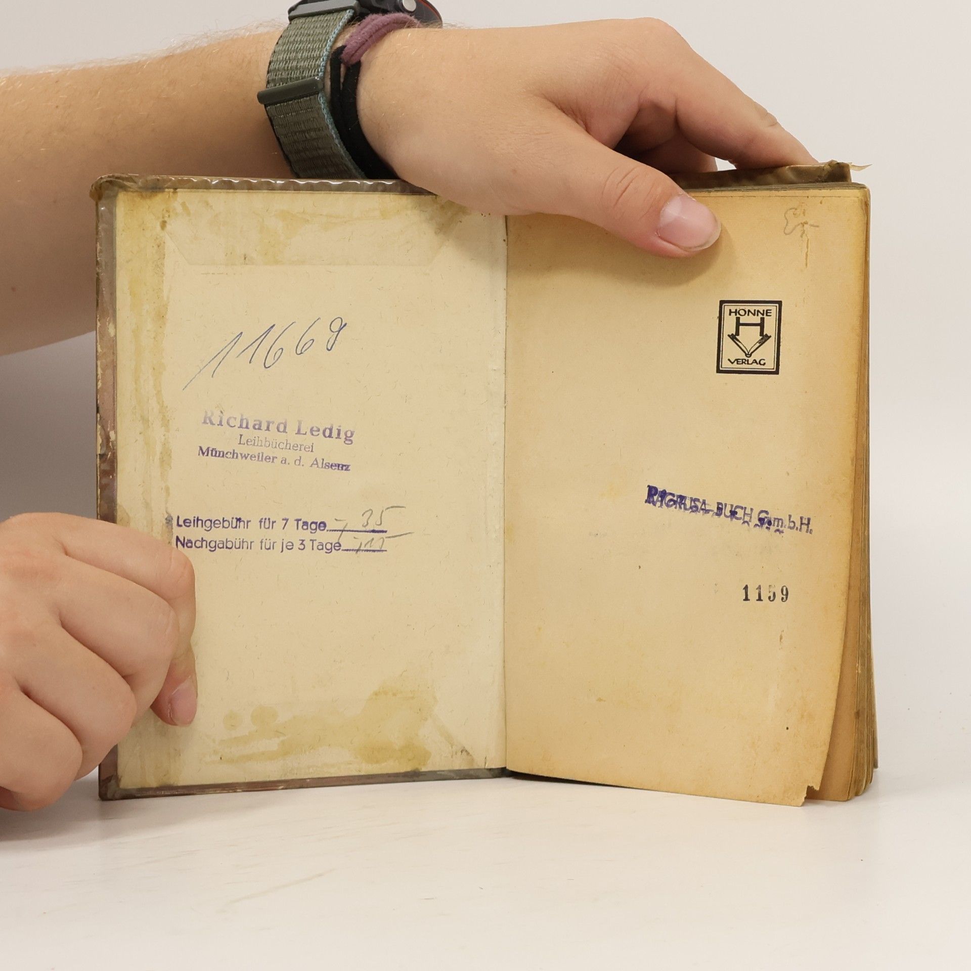 Wilhelm W. Bröll Rauchzeichen über dem Eagle-Pass