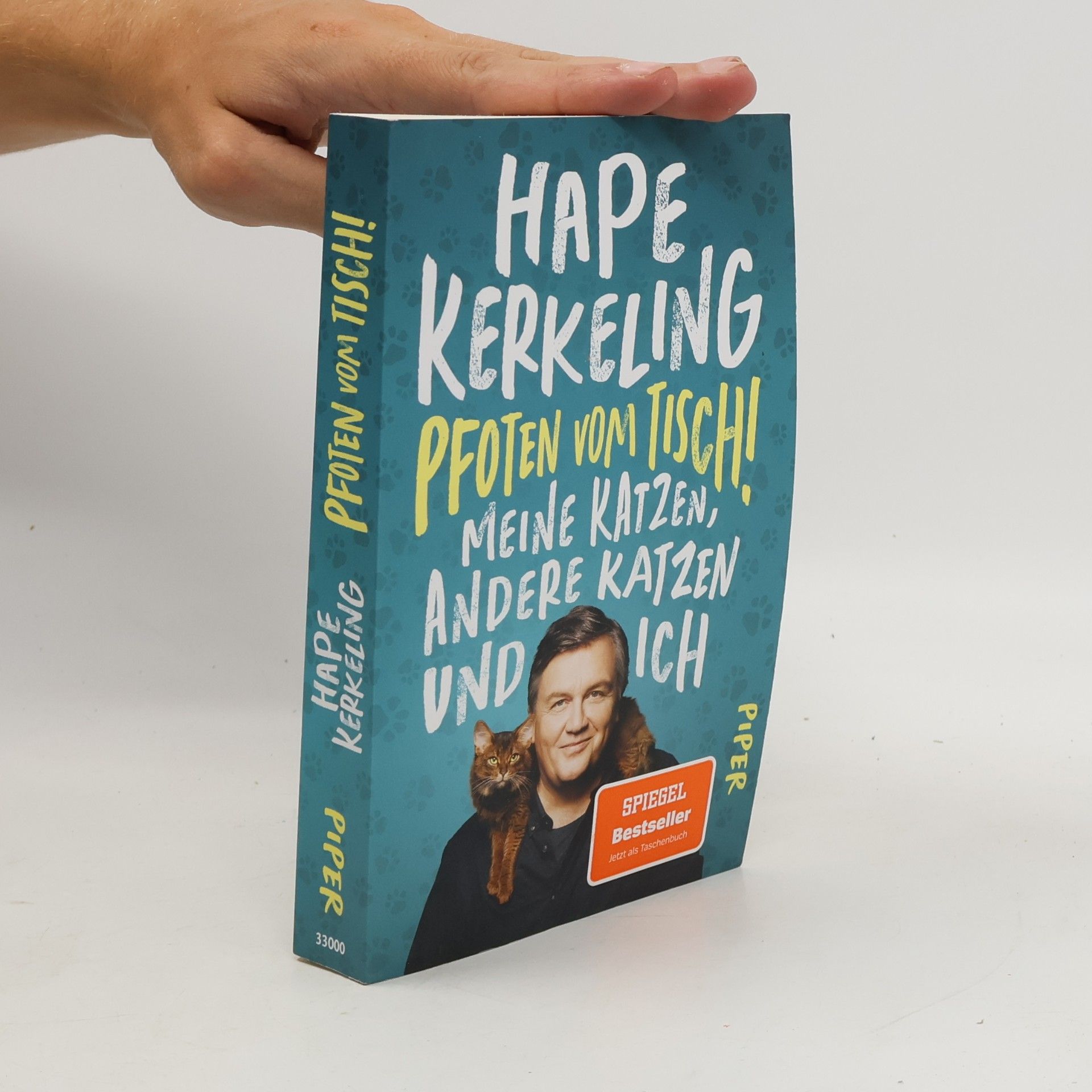 Hape Kerkeling Pfoten vom Tisch!