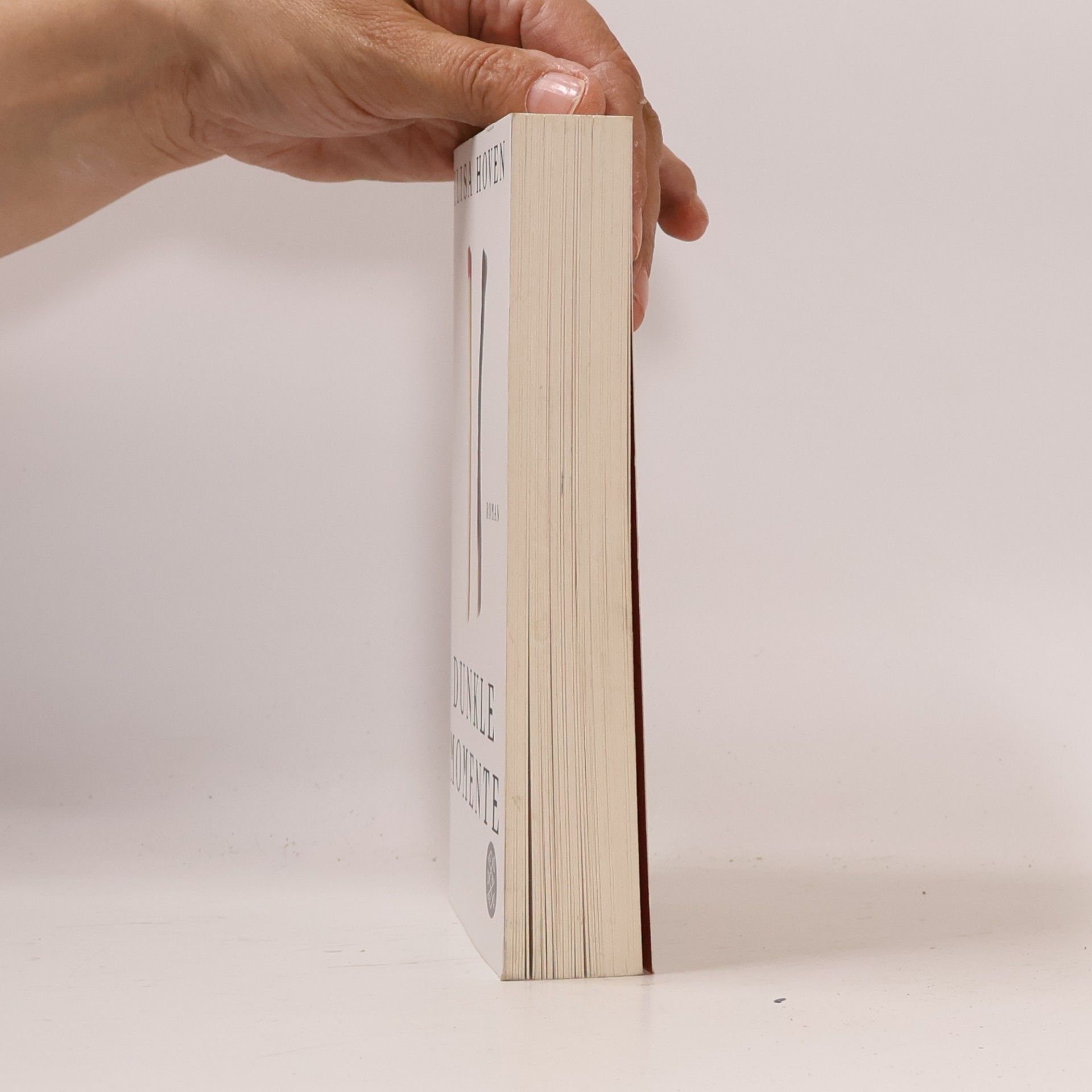 Elisa Hoven Dunkle Momente