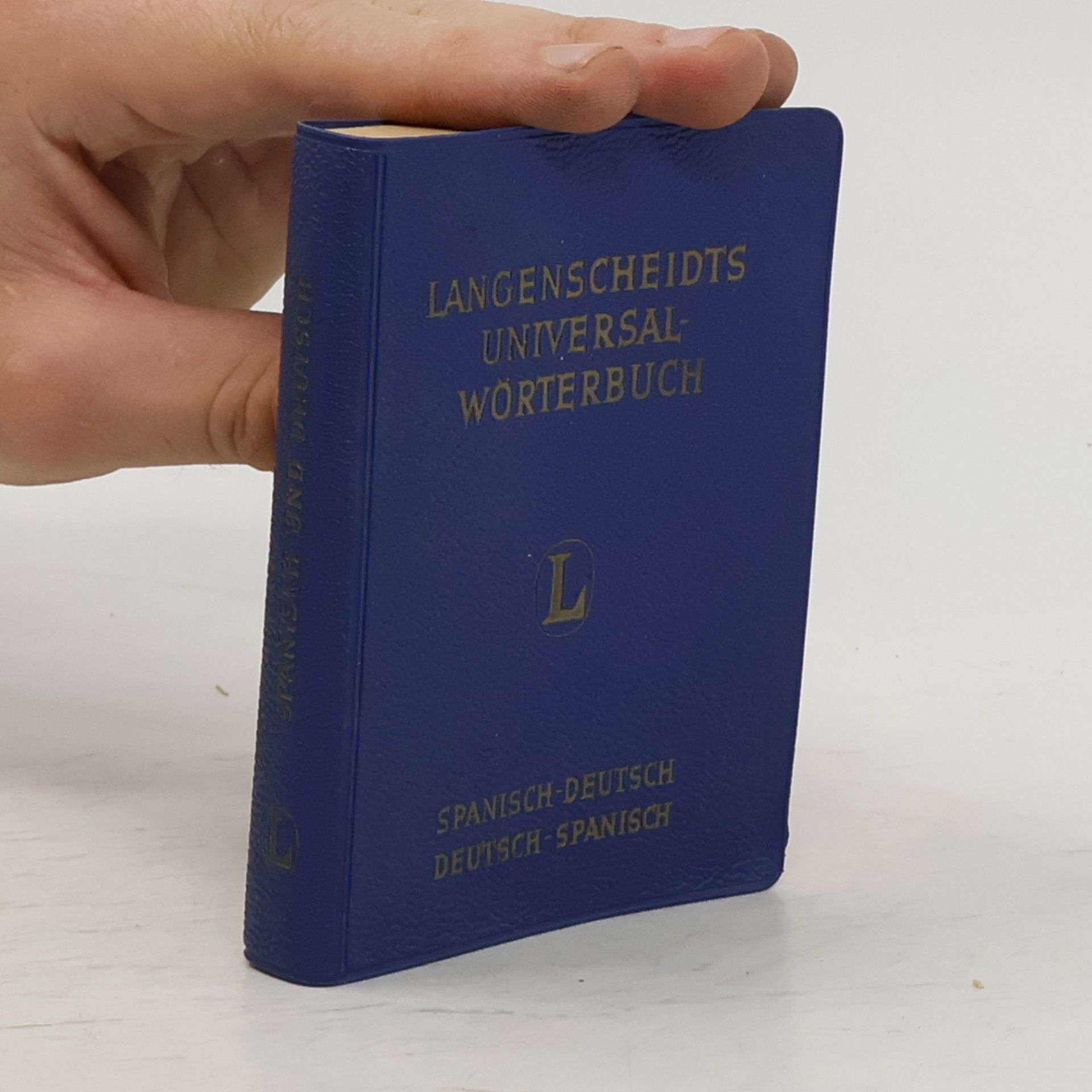 Various authors Langenscheidts Universal-Wörterbuch. Spanisch-Deutsch, Deutsch-Spanisch