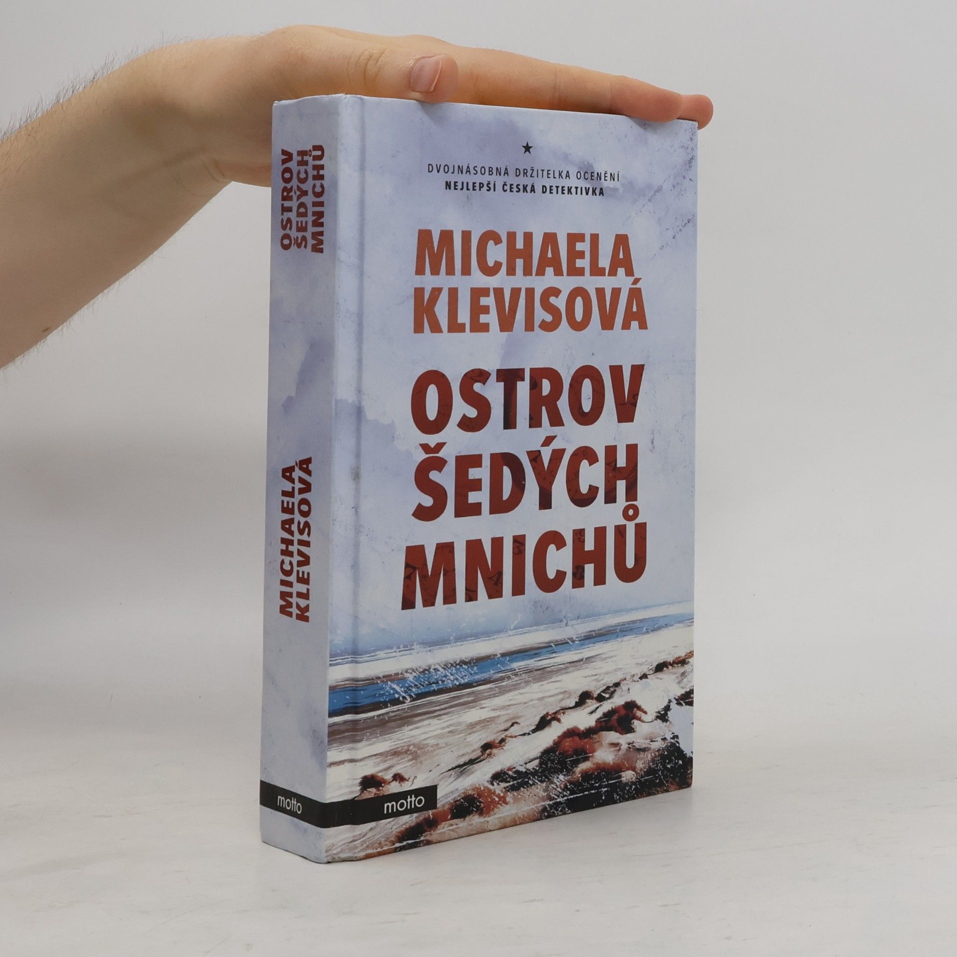 Michaela Klevisová Ostrov šedých mnichů