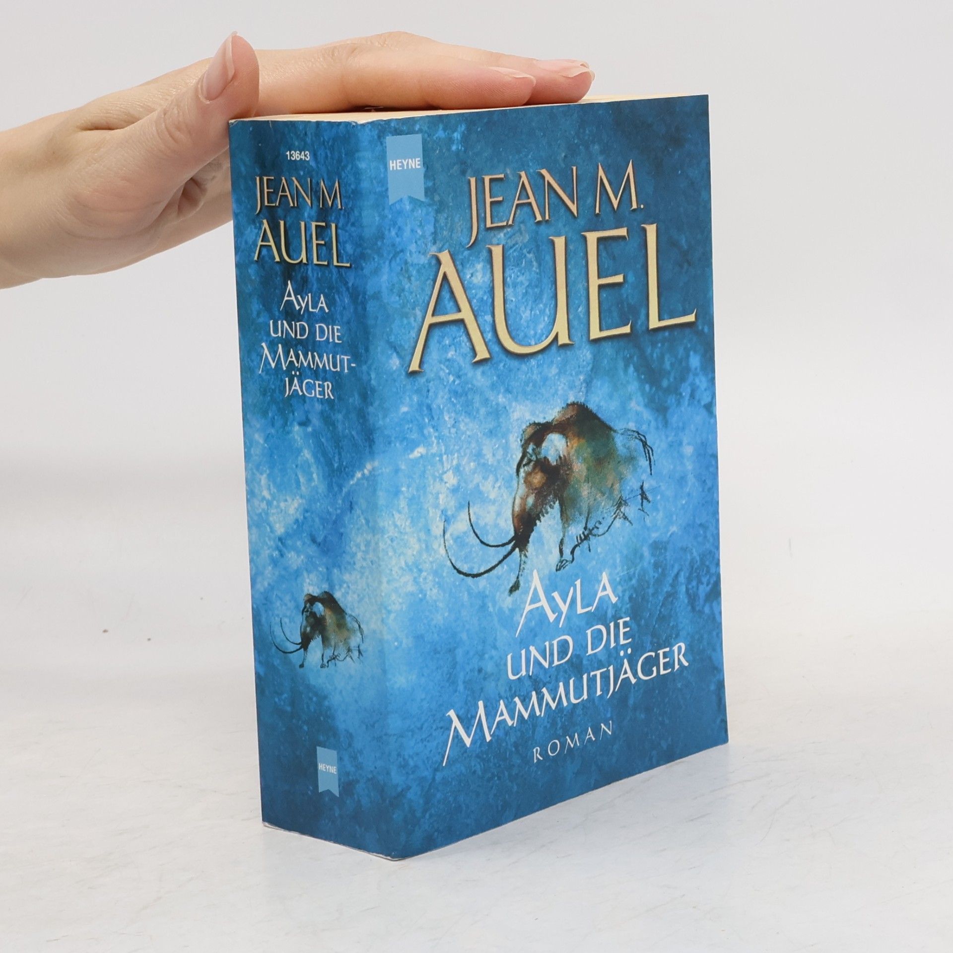 Jean M. Auelová Ayla und die Mammutjäger