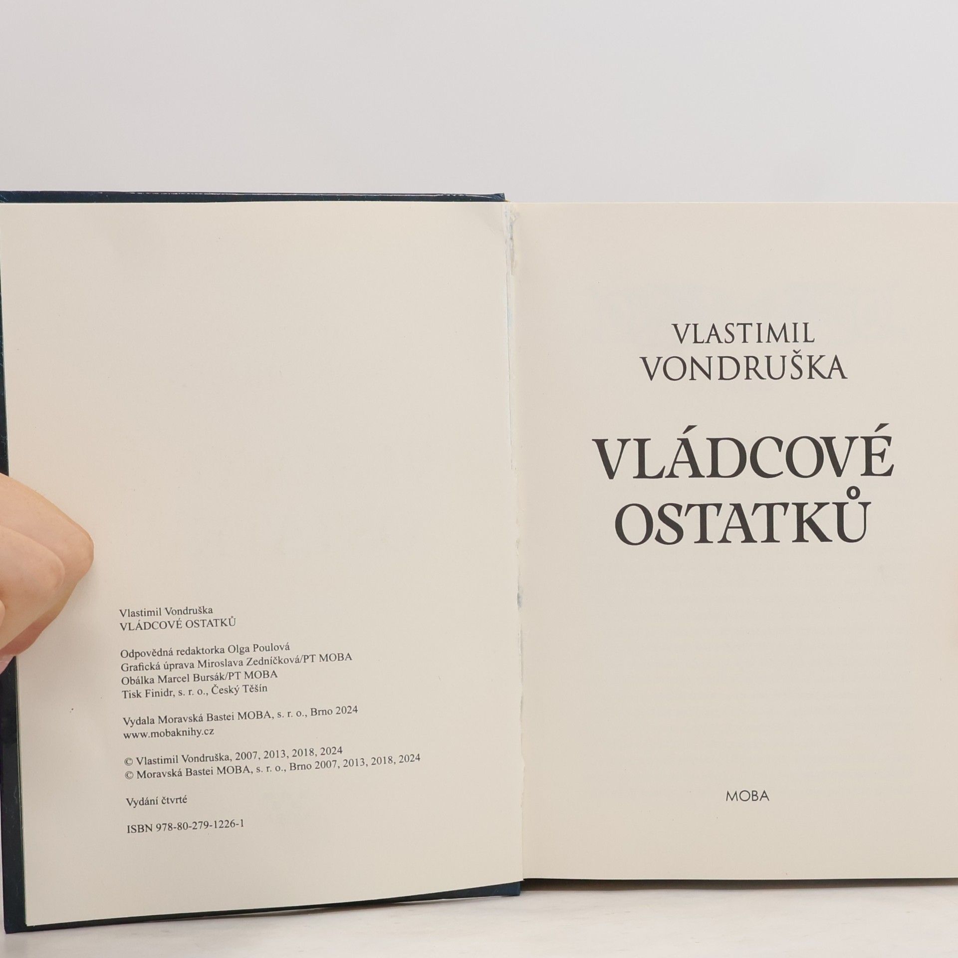 Vlastimil Vondruška Vládcové ostatků