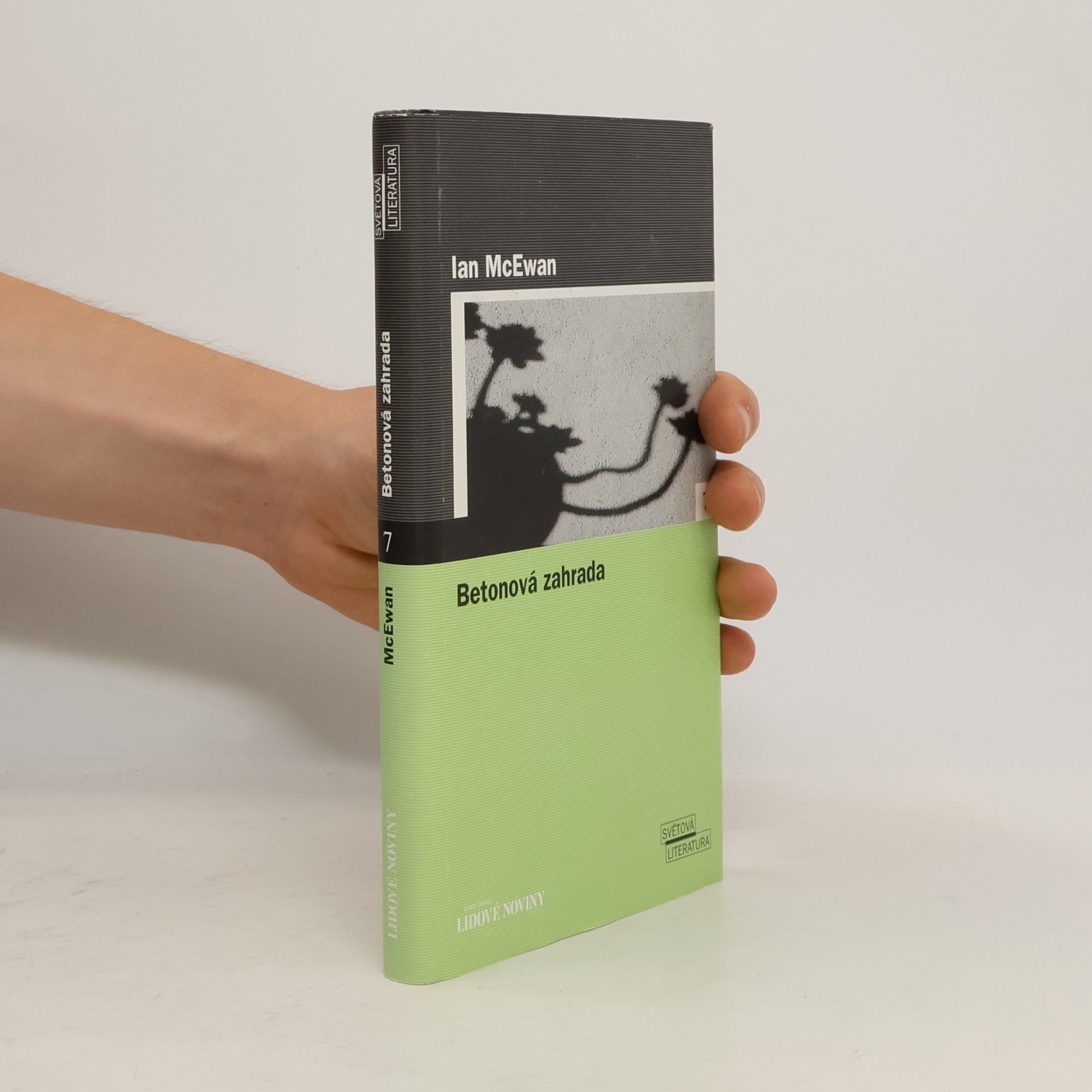 Ian McEwan Betonová zahrada