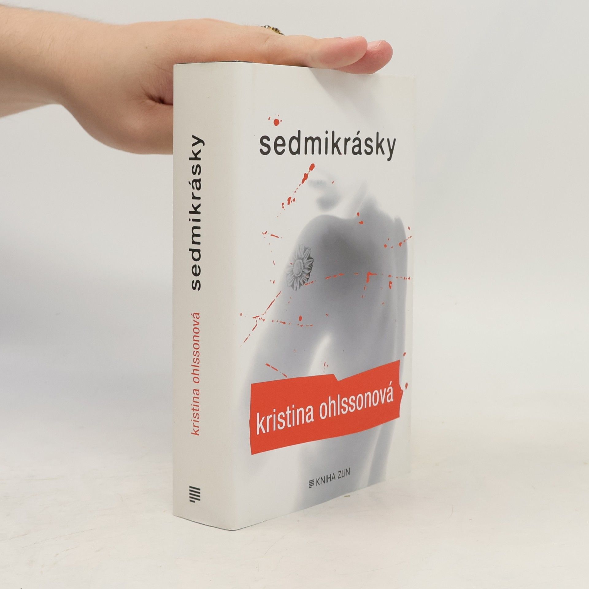 Sedmikrásky
