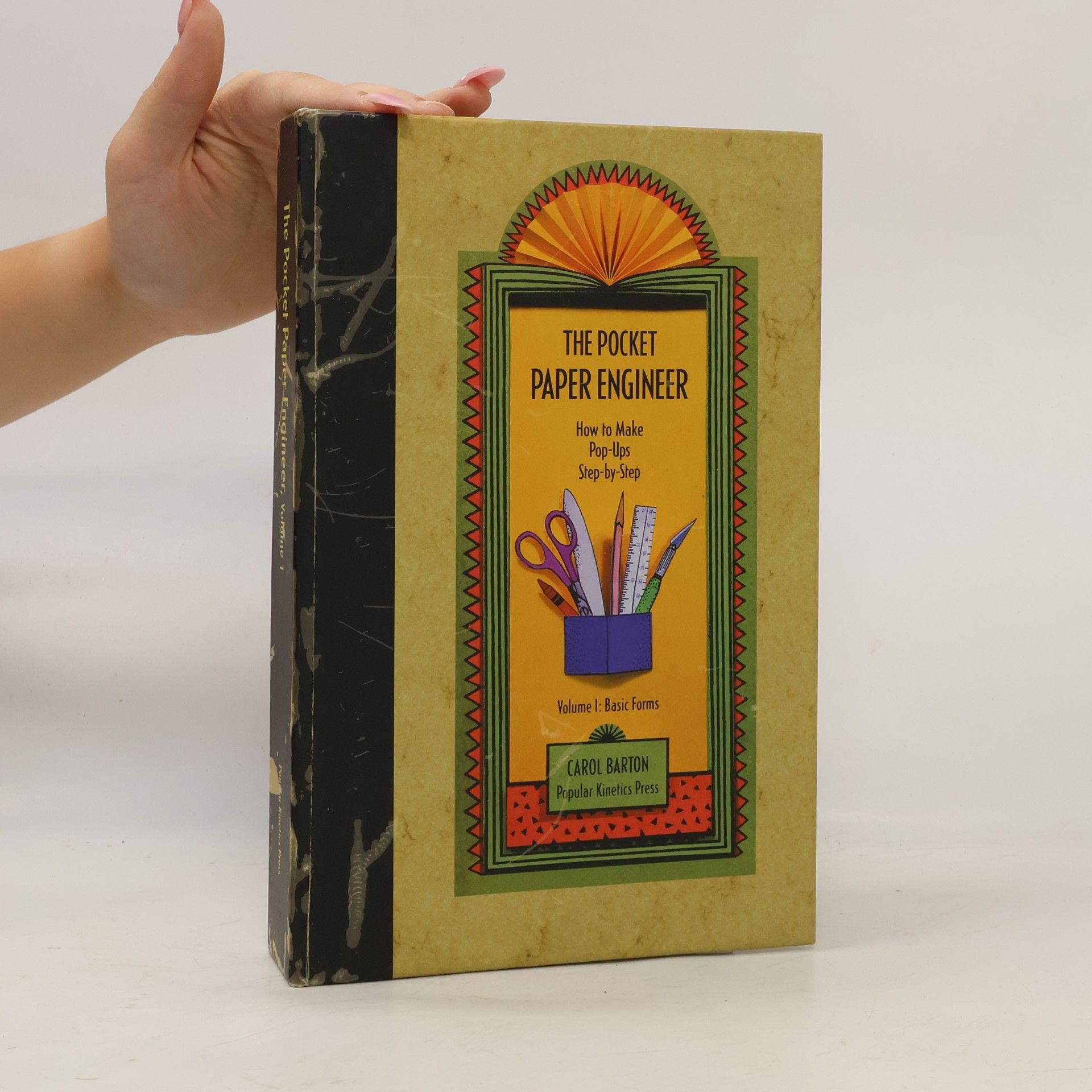 Laura MacDonald The Pocket Paper Engineer