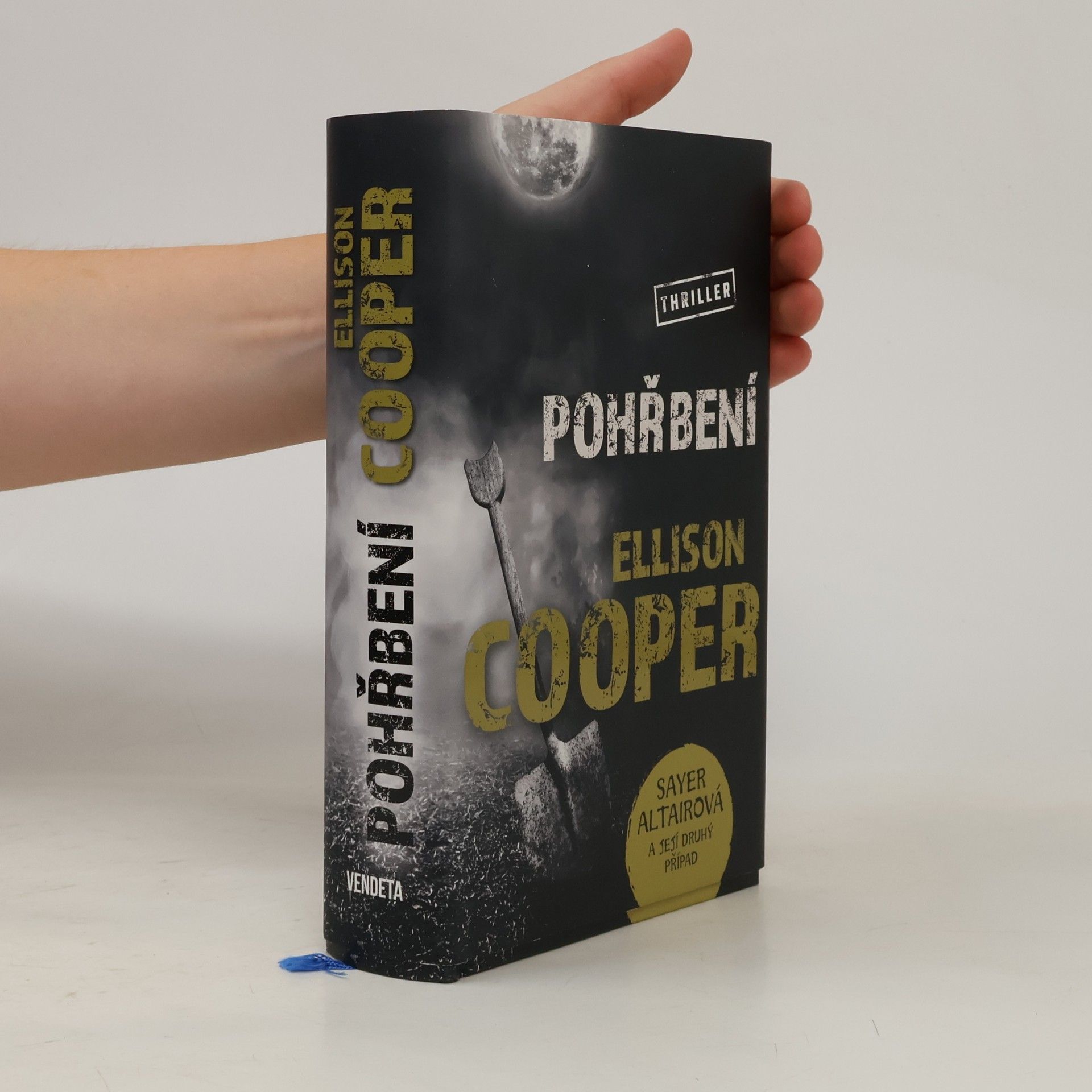 Ellison Cooper Pohřbení