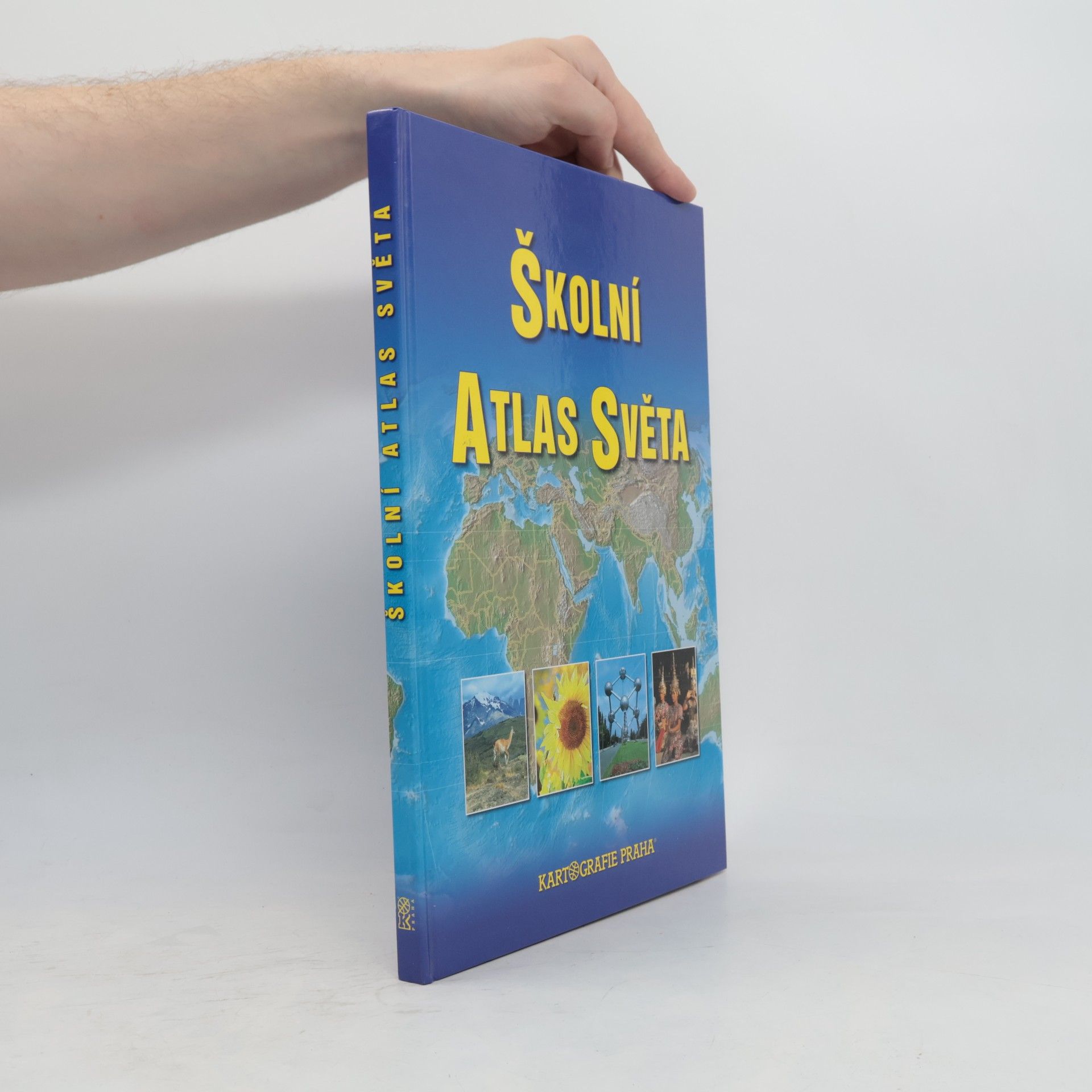 Kolektiv autorů Školní atlas světa