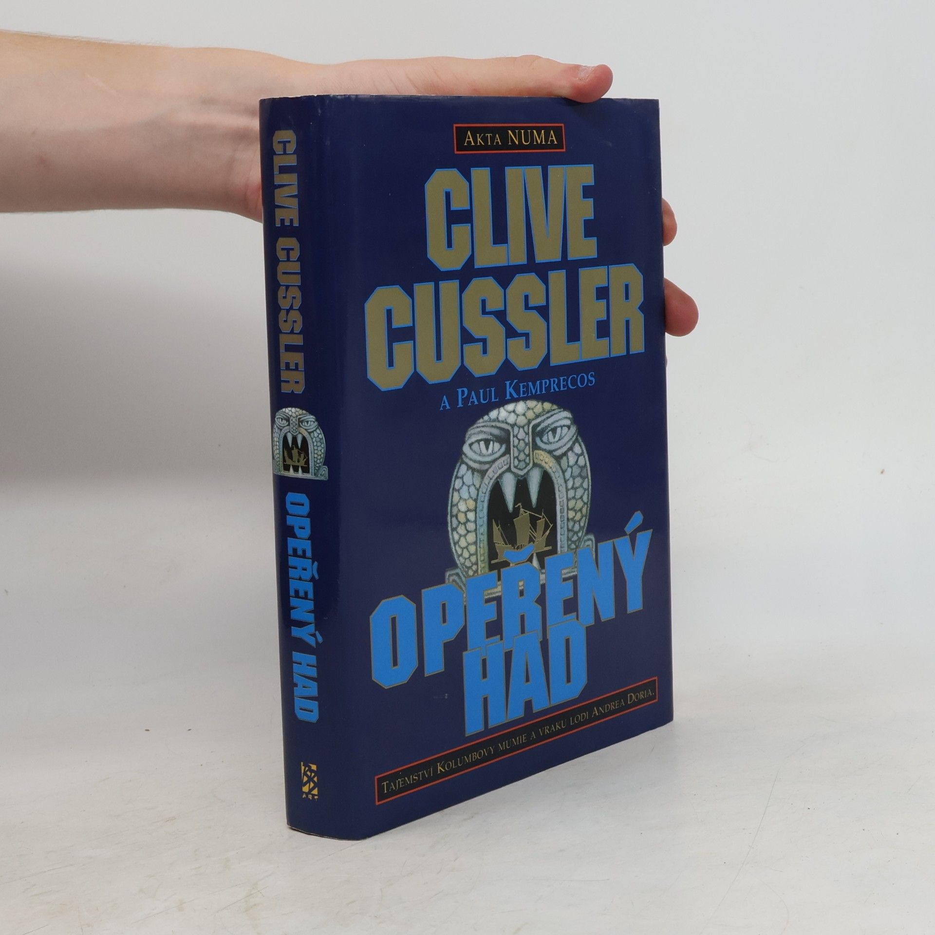 Clive Cussler Opeřený had
