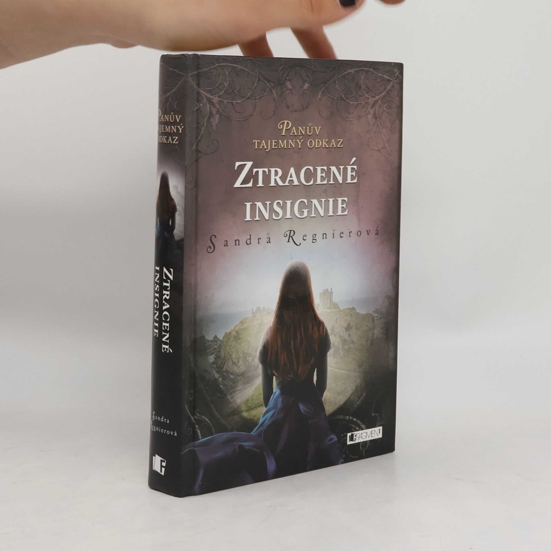 Sandra Regnier Ztracené insignie. Panův tajemný odkaz