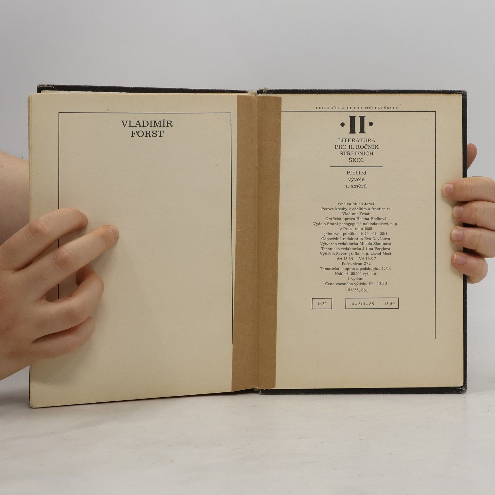 Bohuslav Hoffmann Literatura pro II. ročník středních škol. Přehled vývoje a směrů