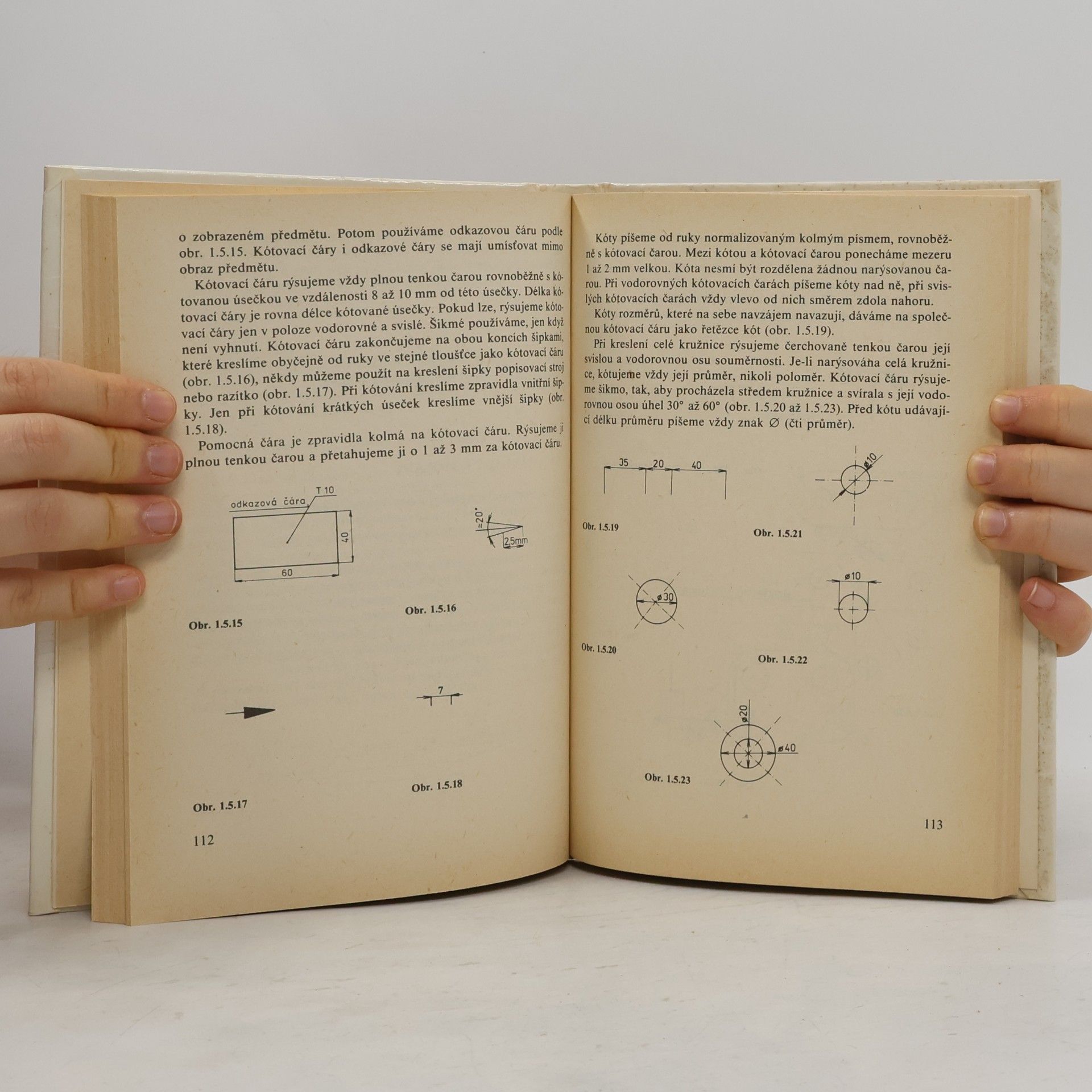 Various authors Deskriptivní geometrie pro gymnázia