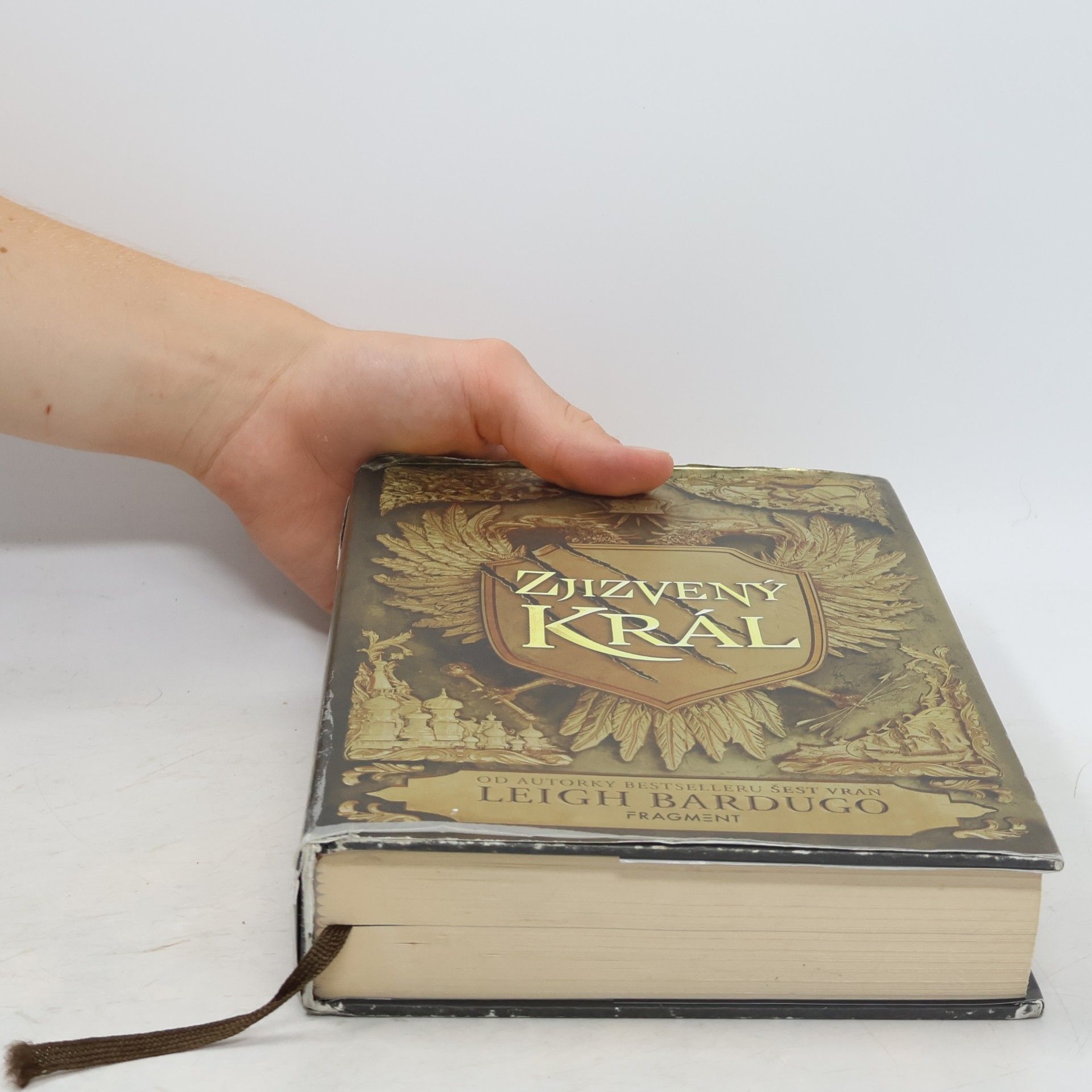 Leigh Bardugo Zjizvený král