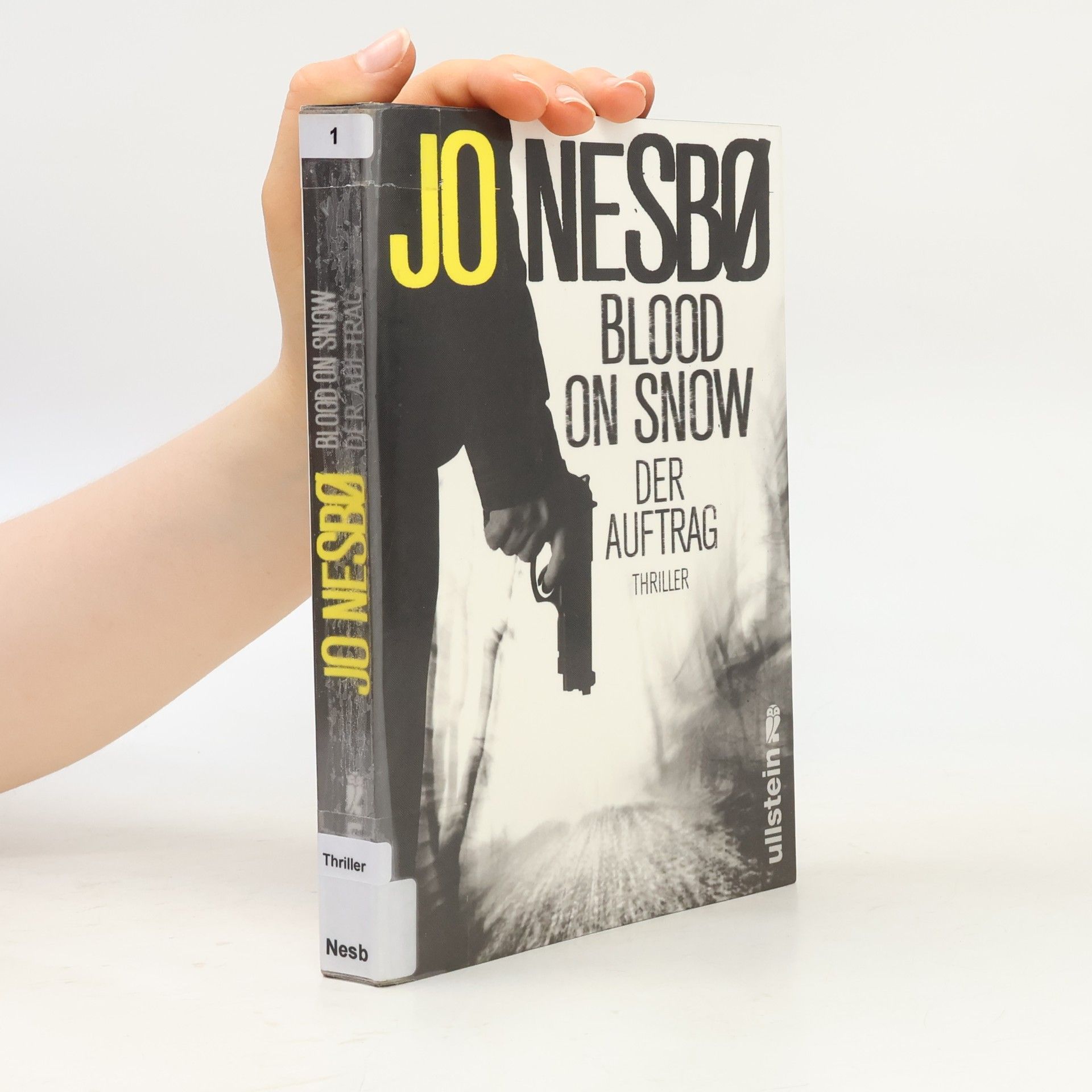 Jo Nesbø Blood on Snow. Der Auftrag