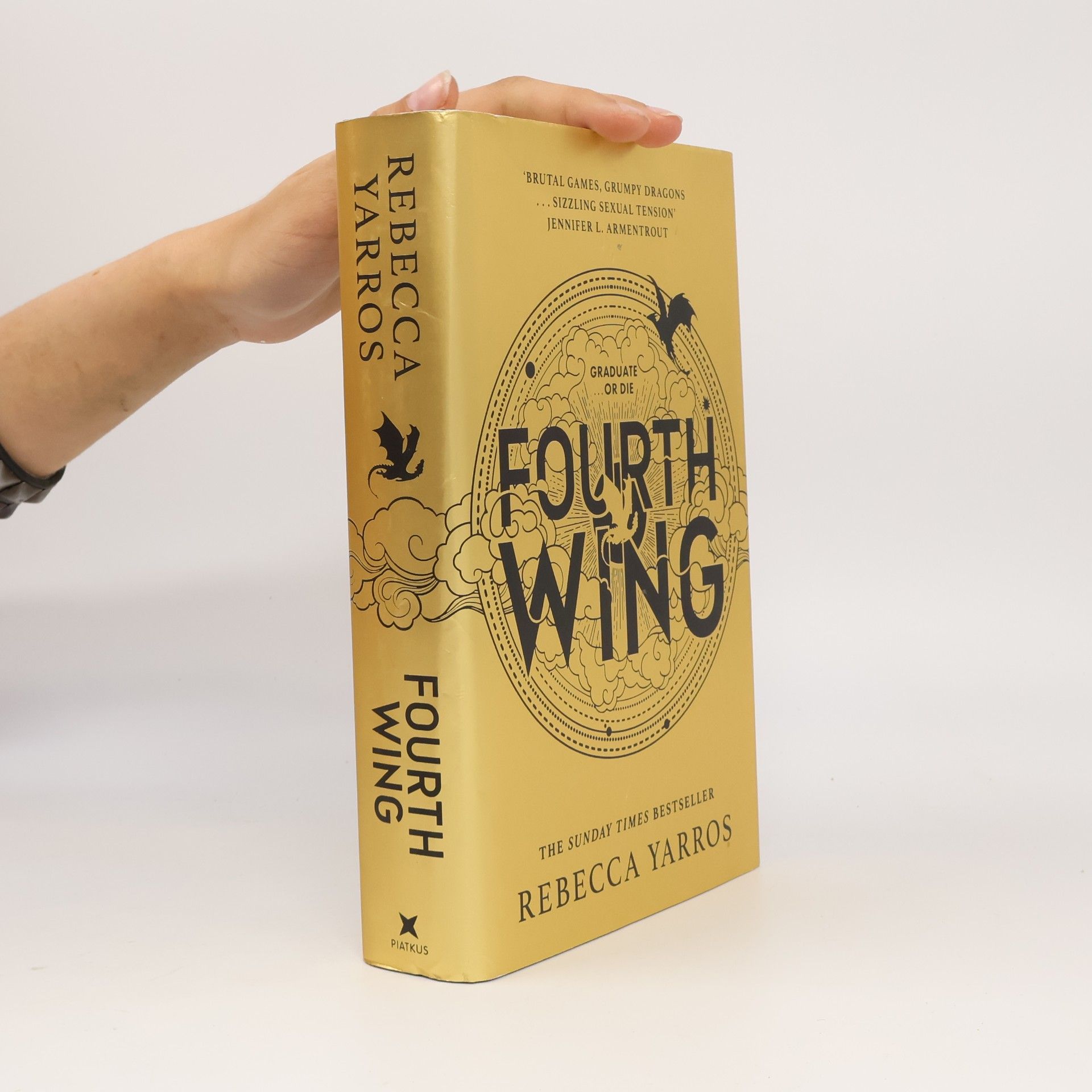 Rebecca Yarros Fourth Wing