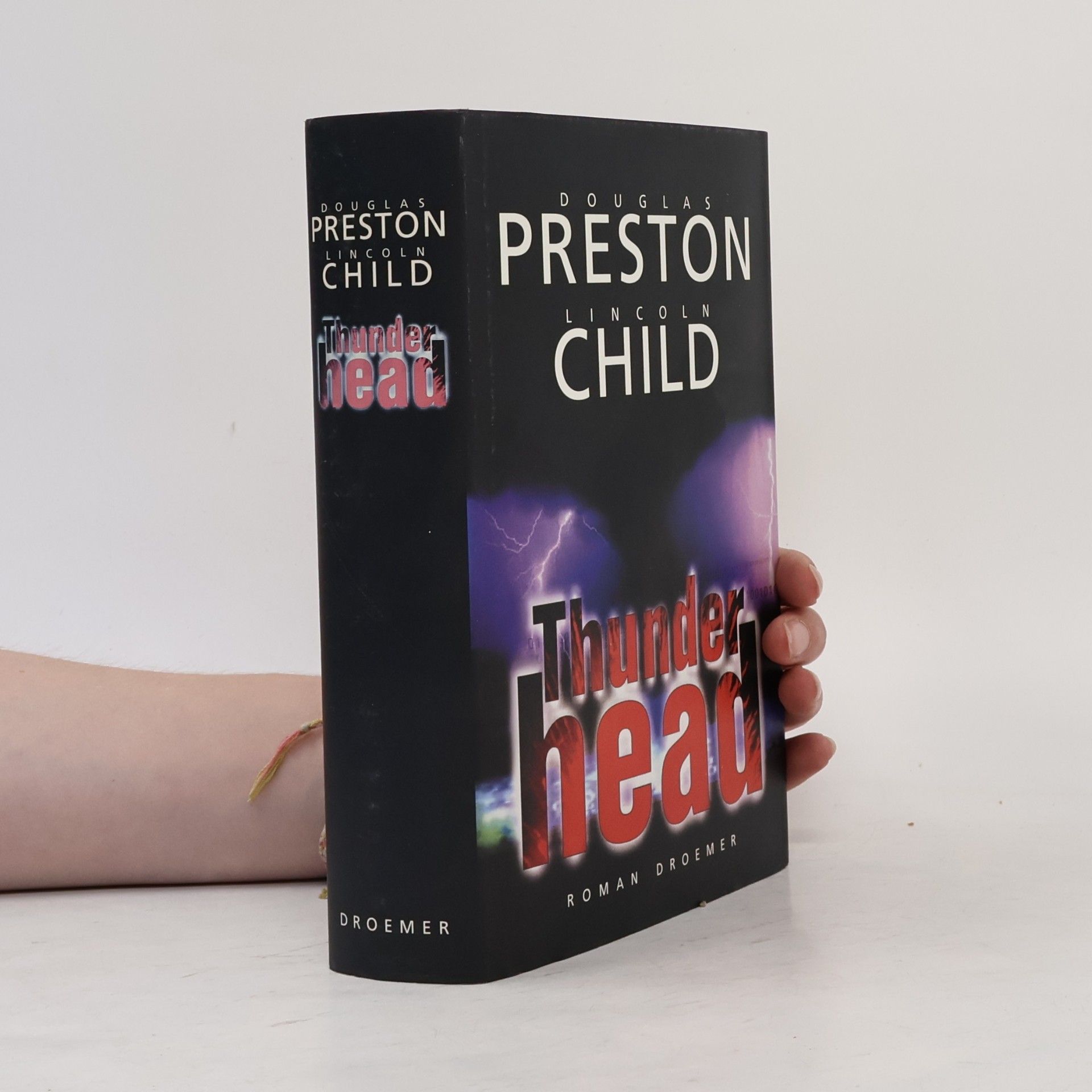 Douglas Preston Thunderhead