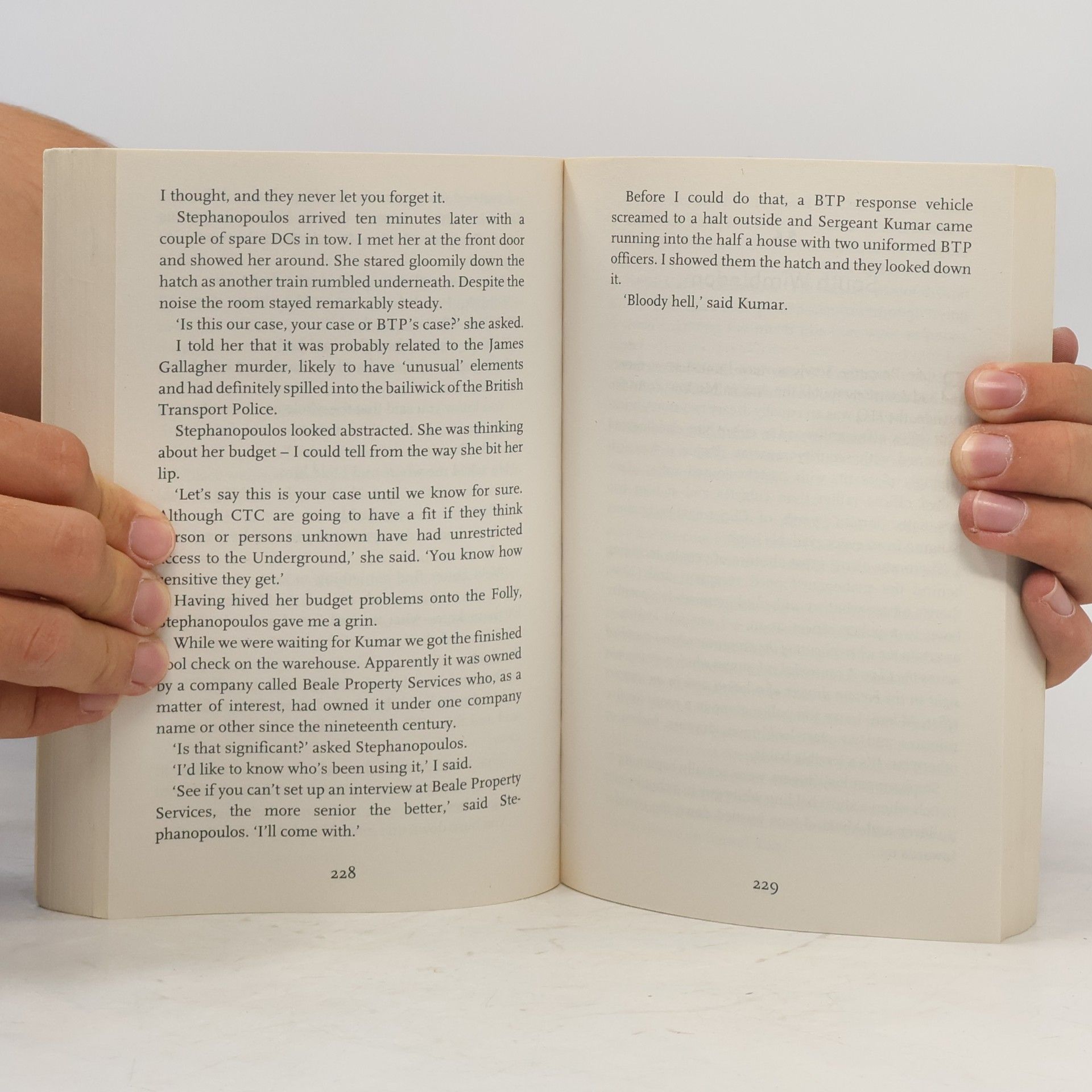 Ben Aaronovitch Whispers Under Ground