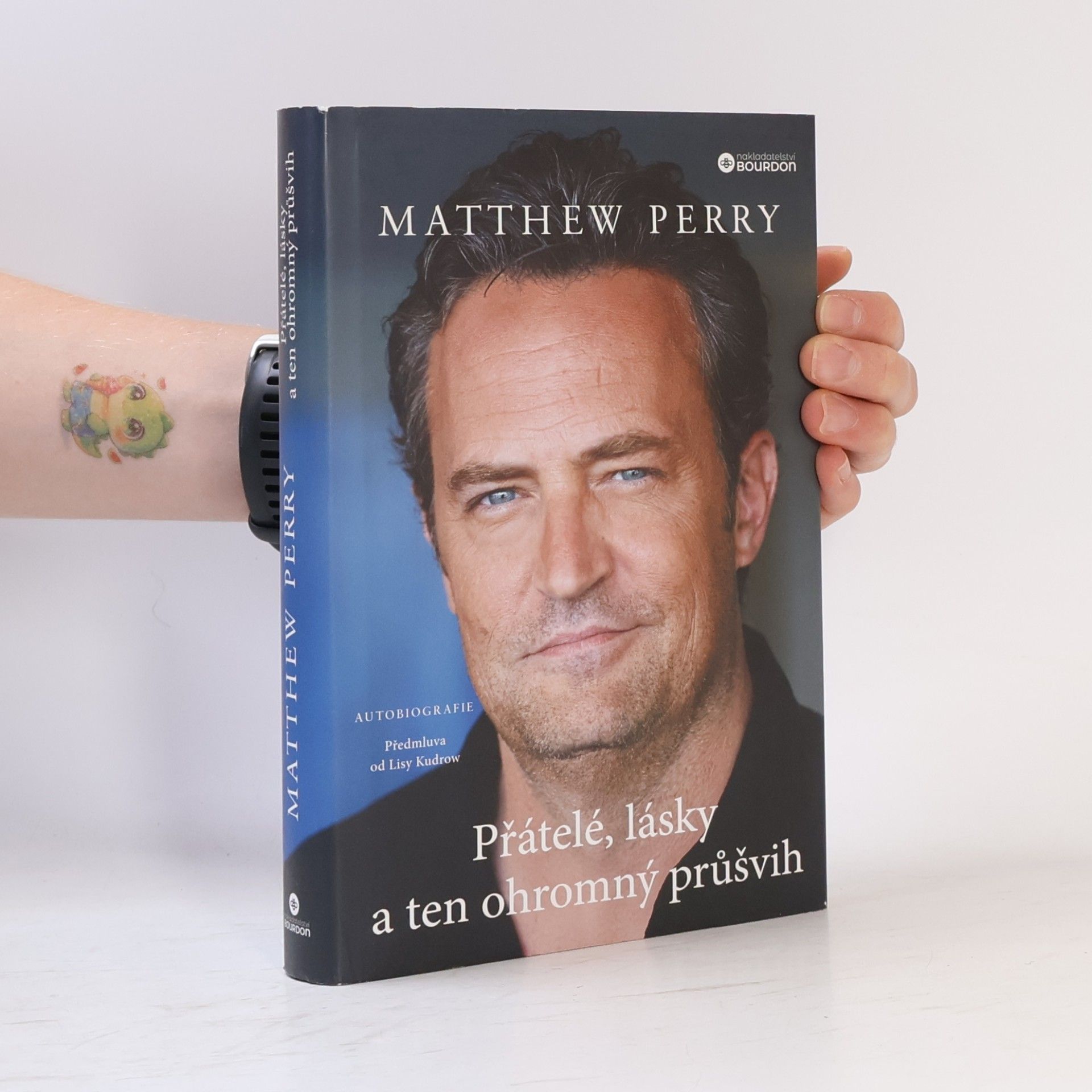 Matthew Perry Přátelé, lásky a ten ohromný průšvih