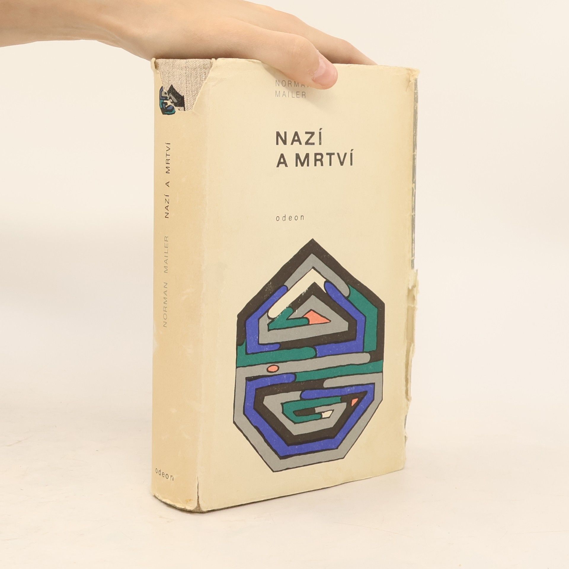 Norman Mailer Nazí a mrtví