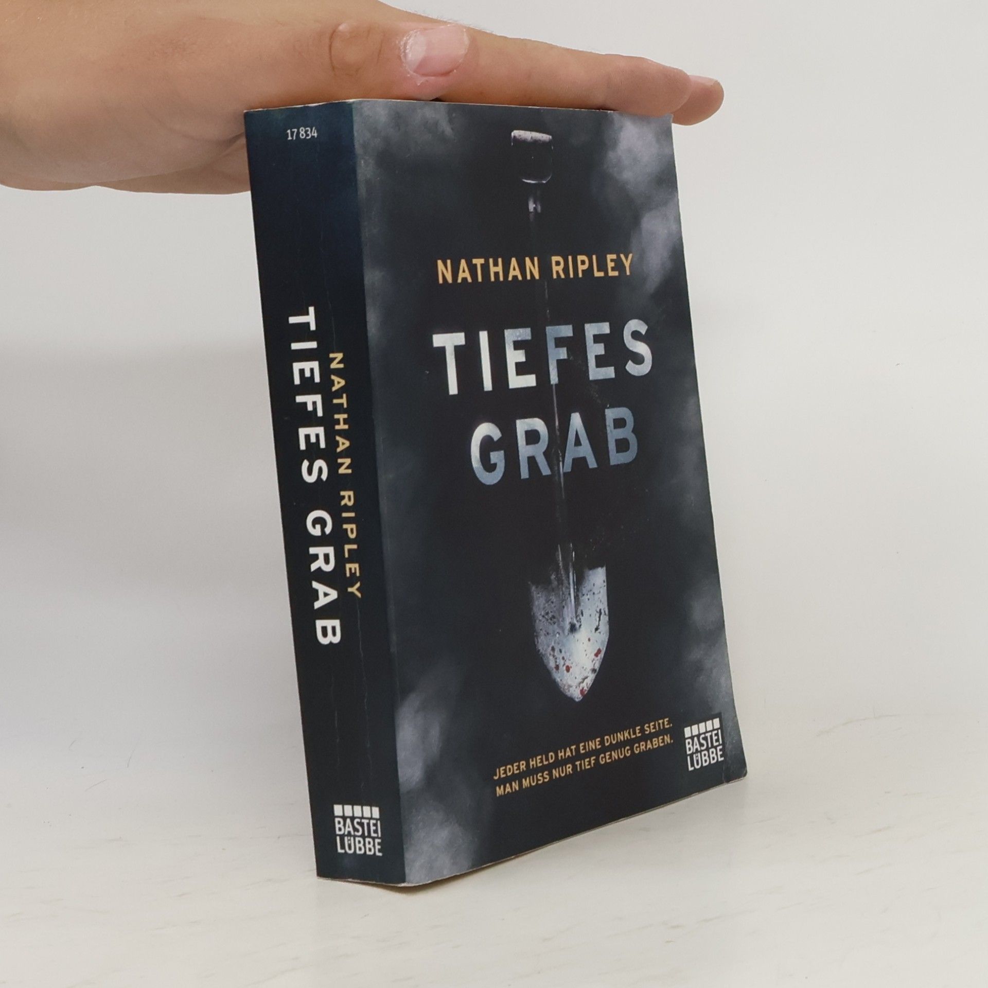Tiefes Grab
