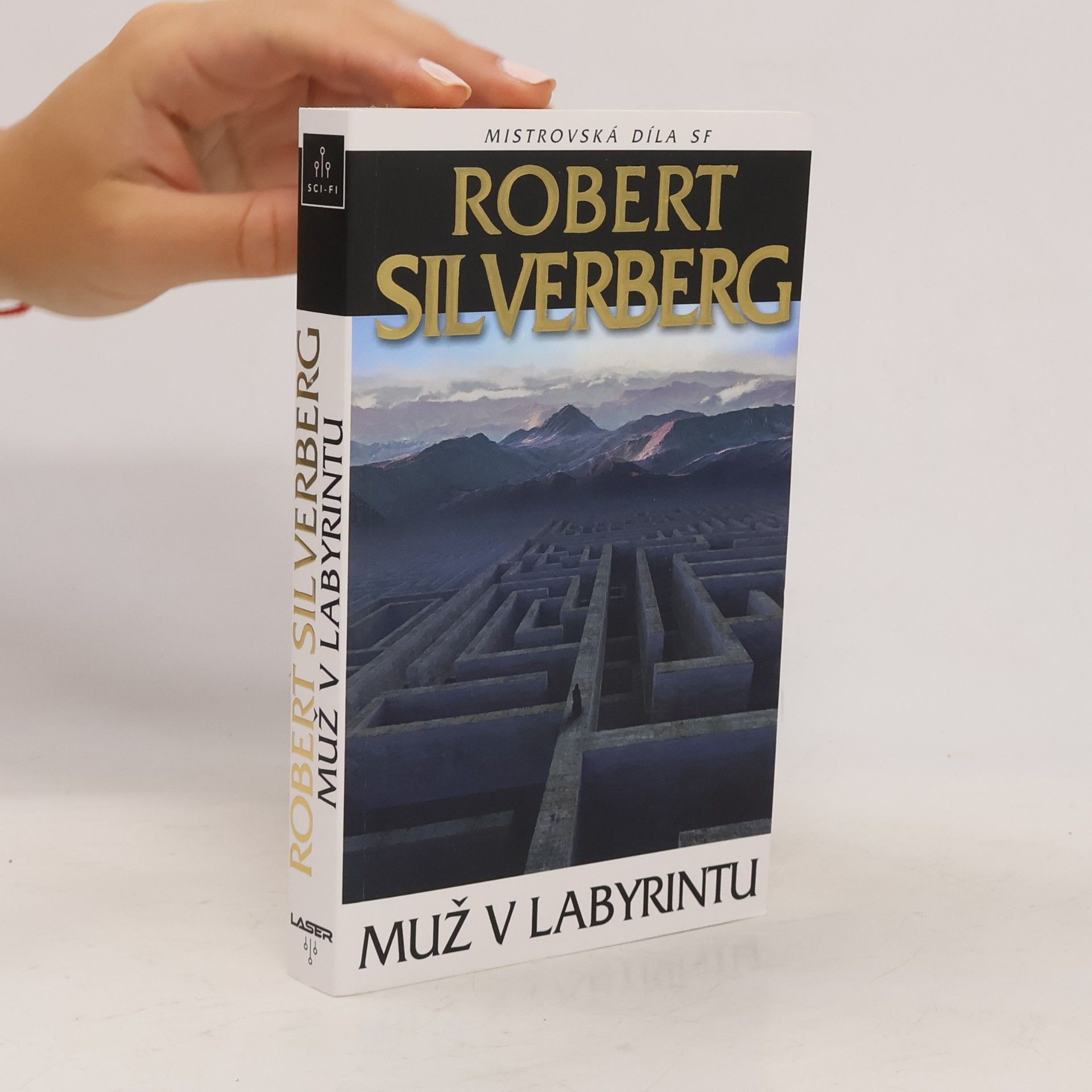 Robert Silverberg Muž v labyrintu