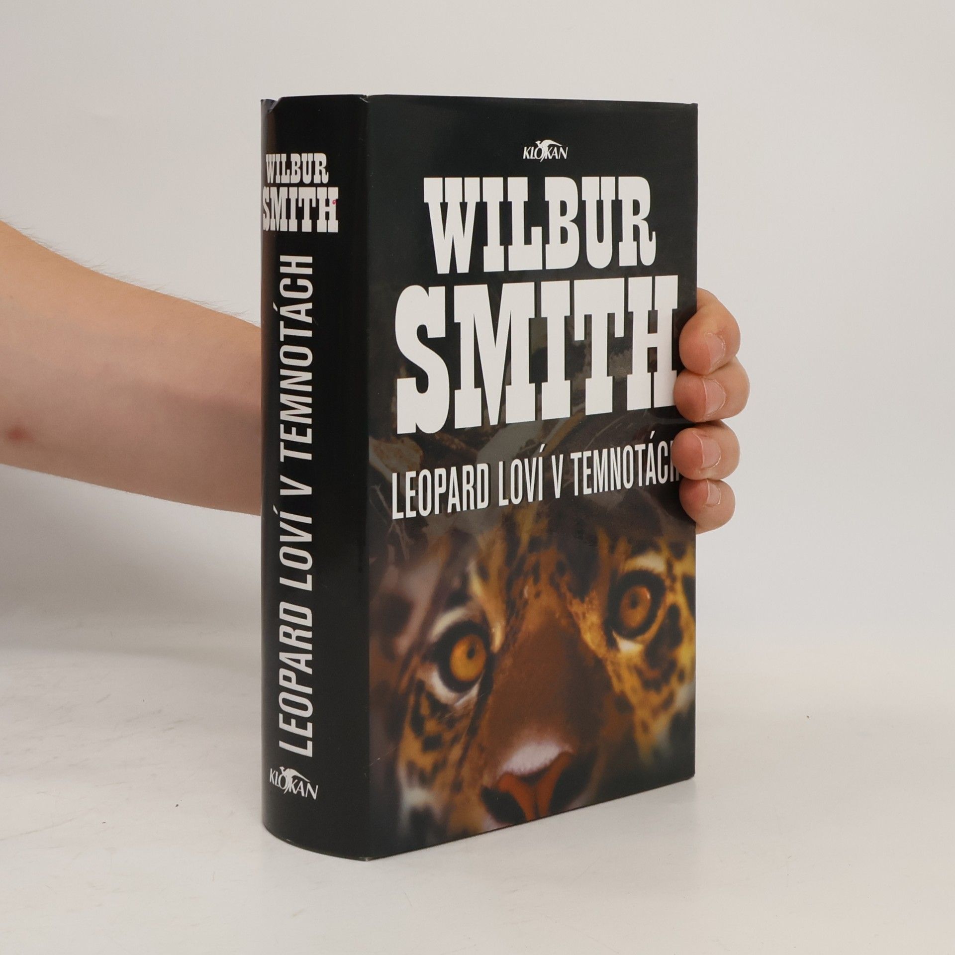 Wilbur Smith Leopard loví v temnotách