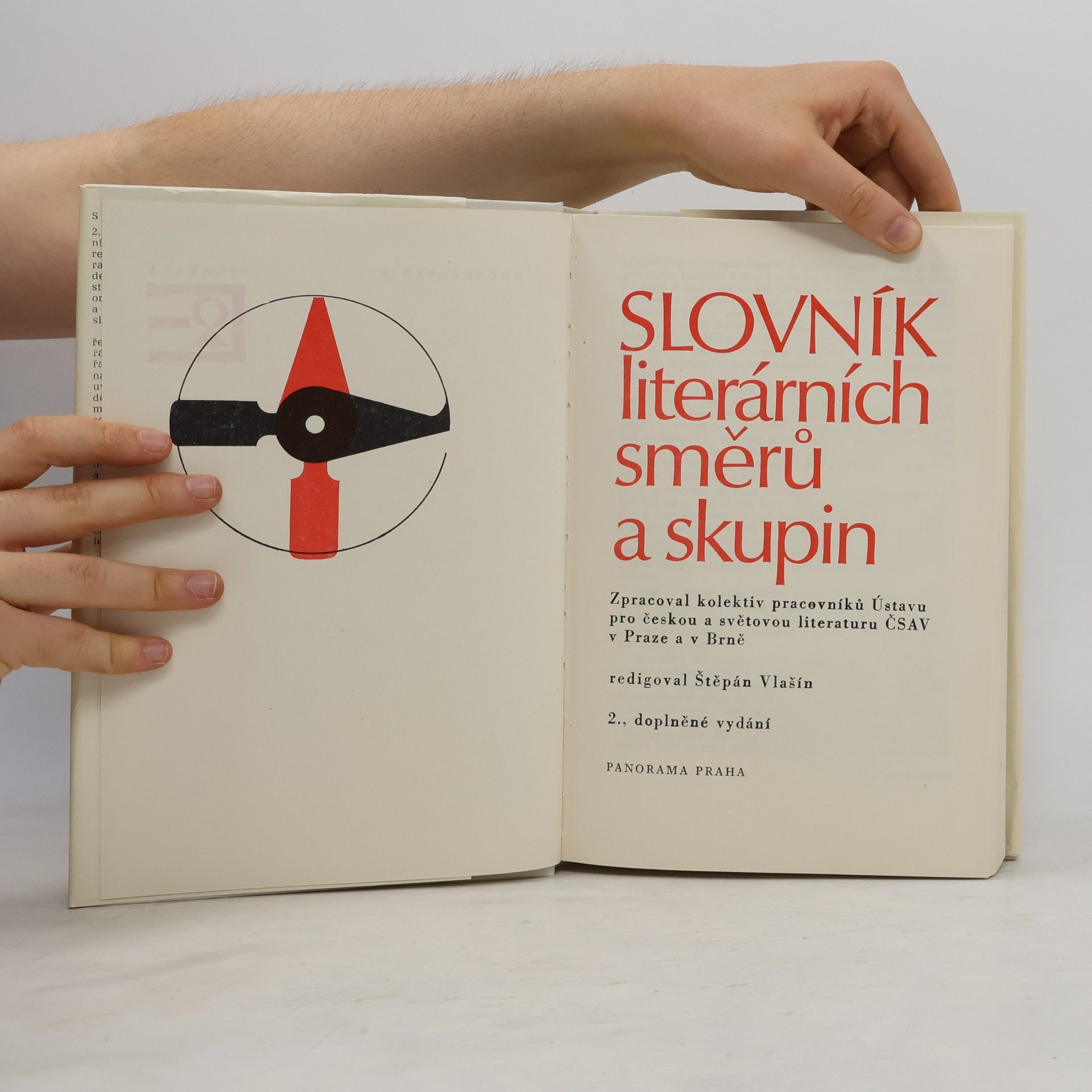 Štěpán Vlašín Slovník literárních směrů a skupin