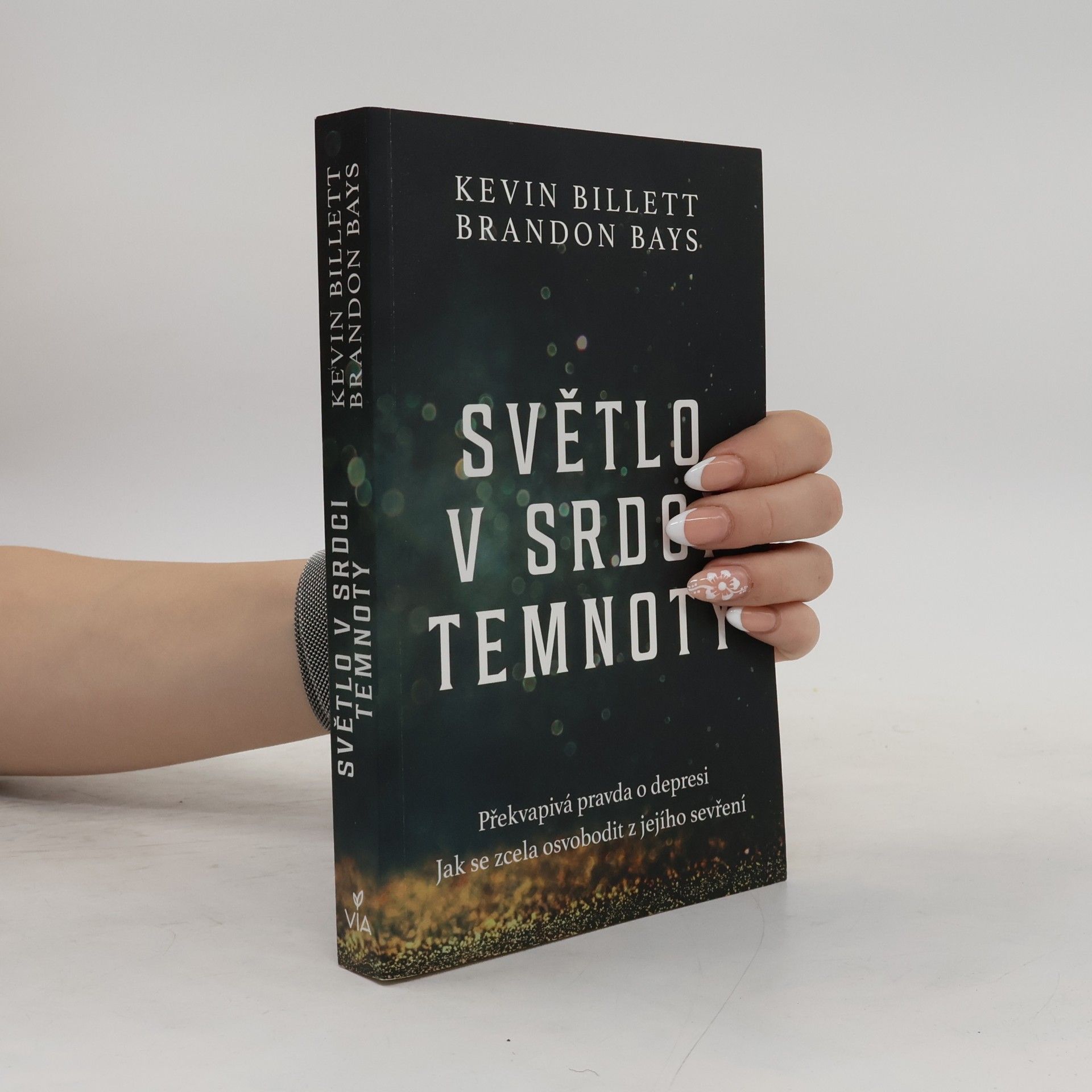 Kevin Billett Světlo v srdci temnoty