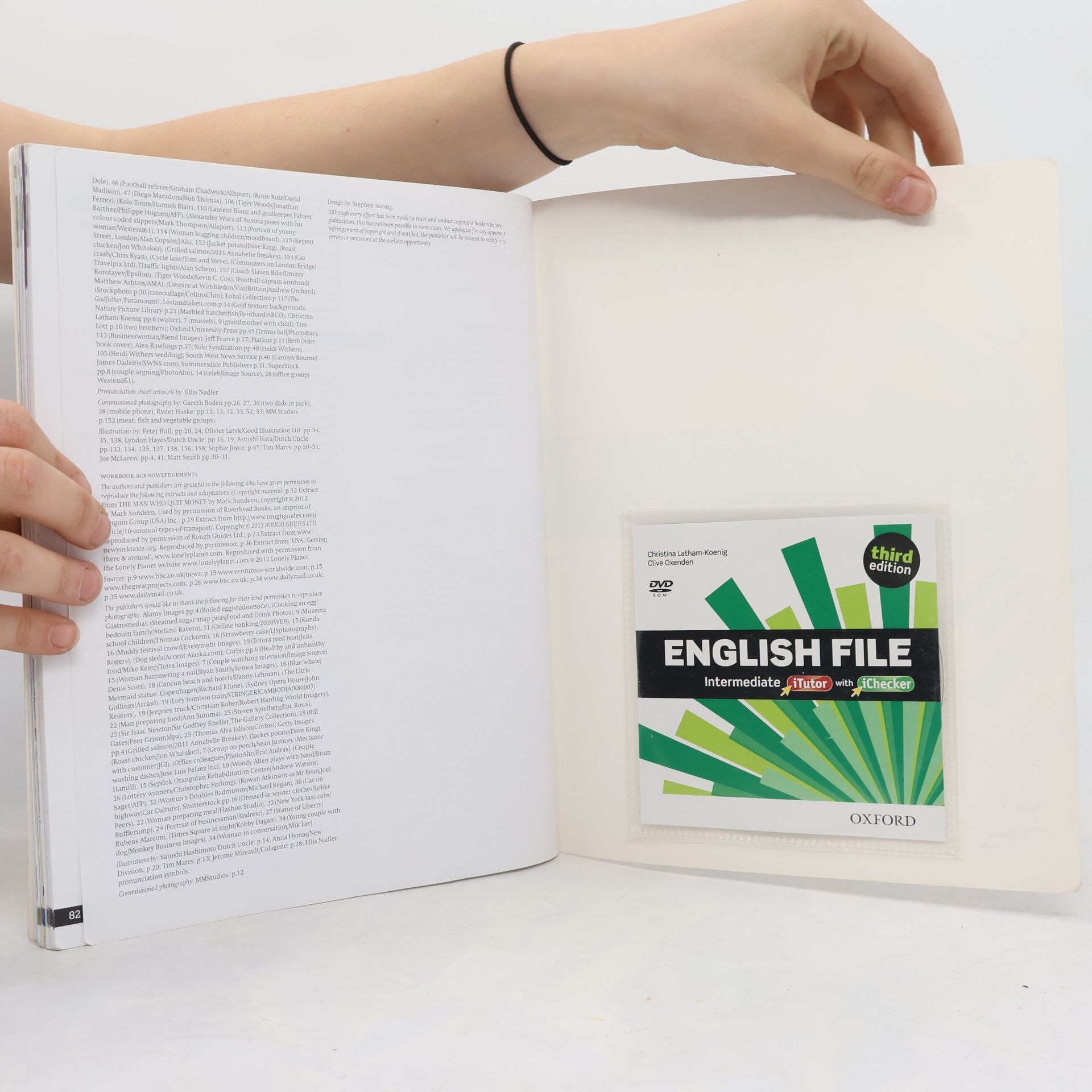 Various authors English file : Intermediate multipack A