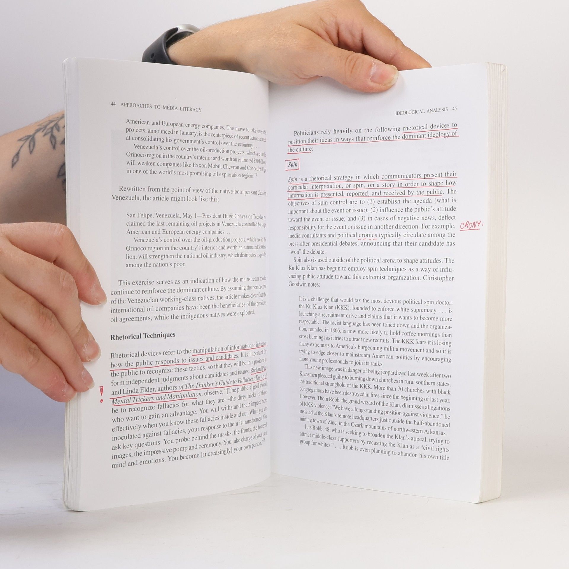 Art Silverblatt Approaches to Media Literacy