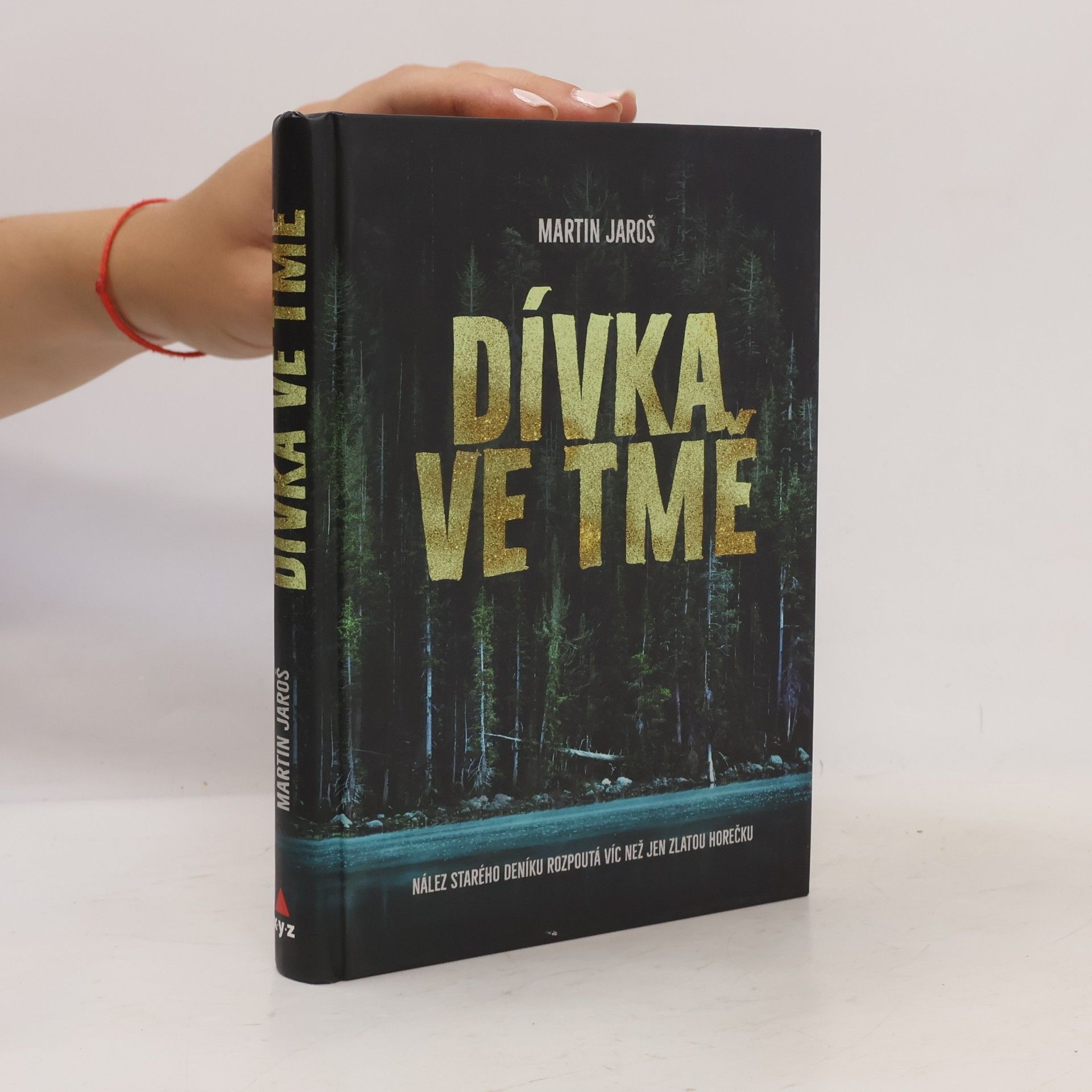 Dívka ve tmě