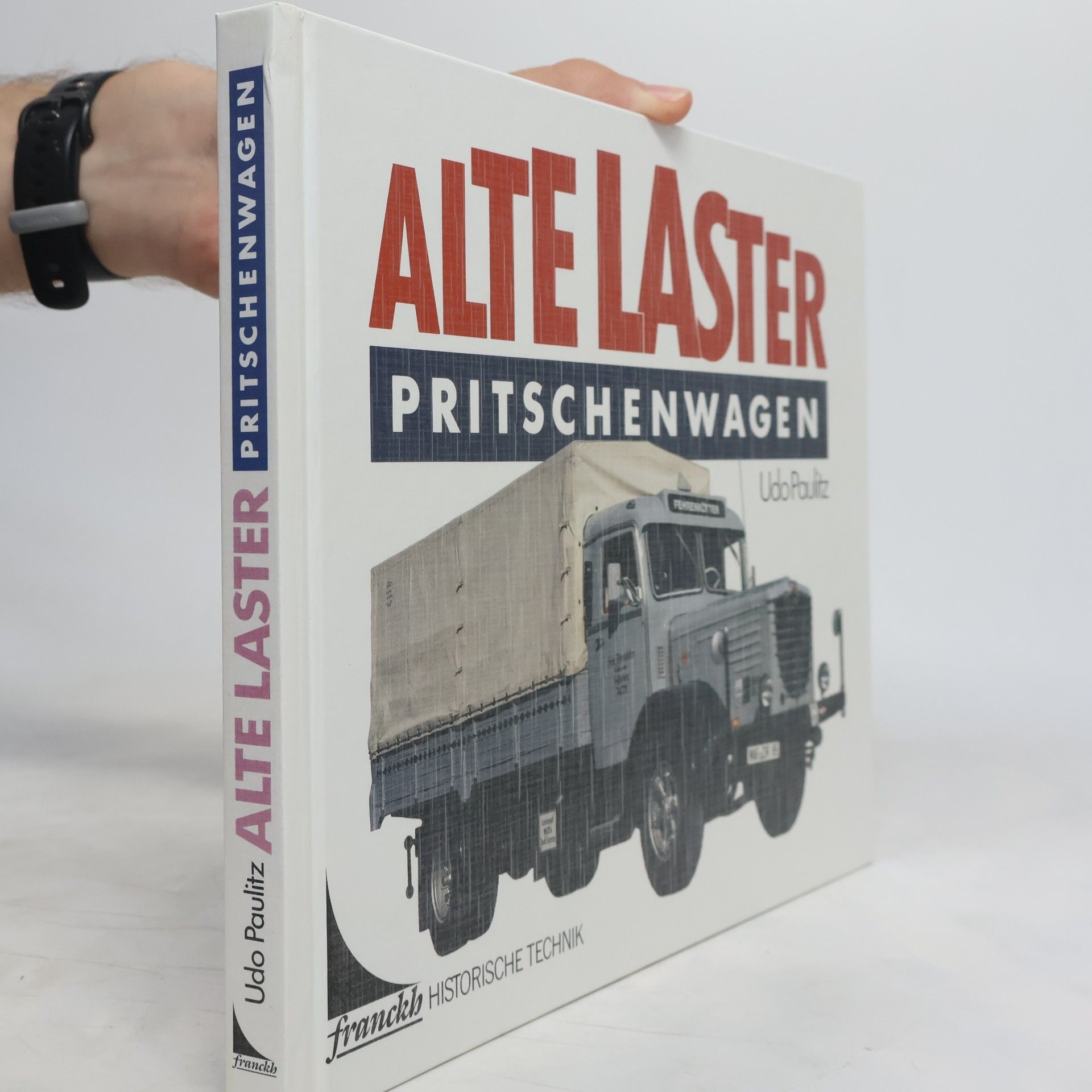 Udo Paulitz Alte Laster. Pritschenwagen