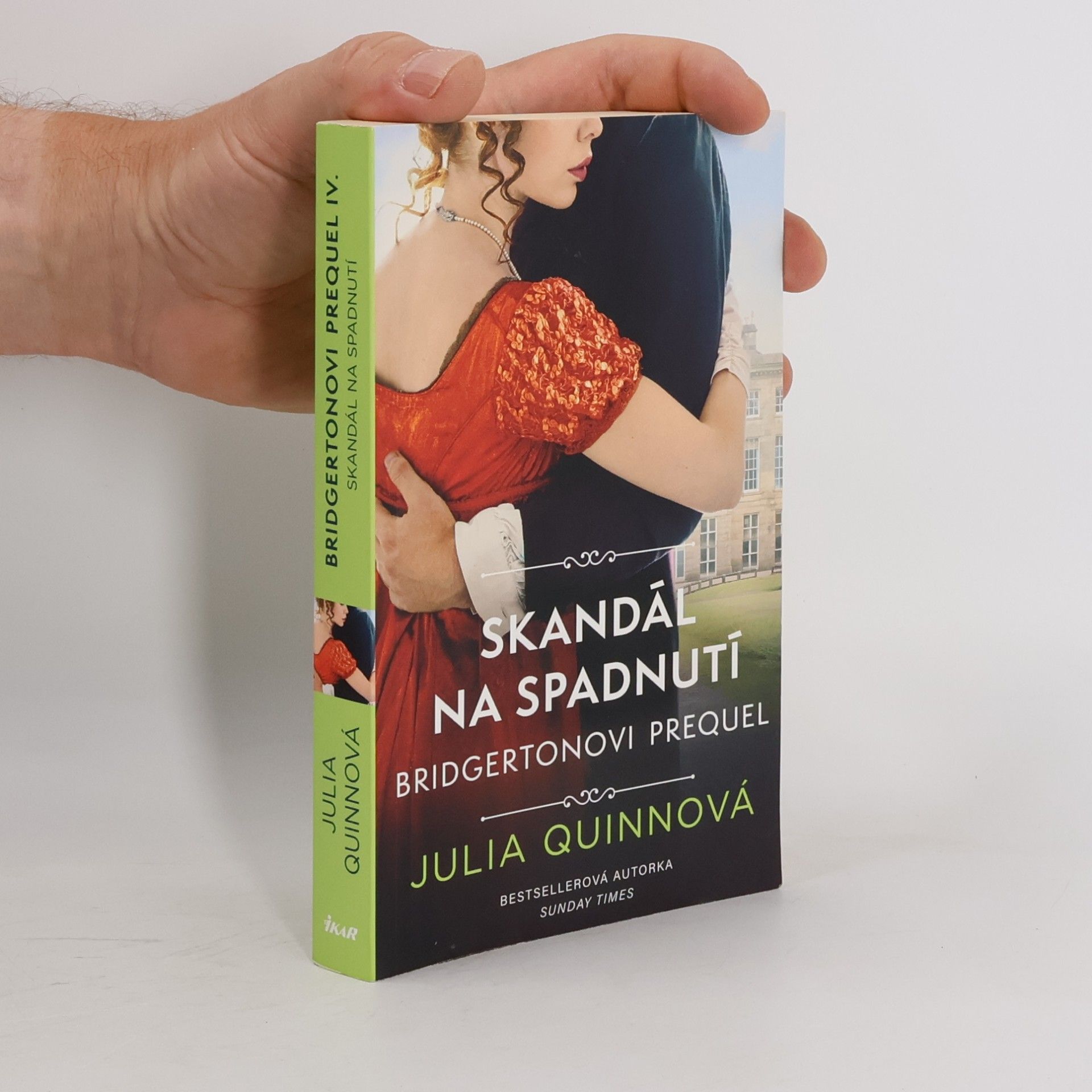 Julia Quinn Skandál na spadnutí