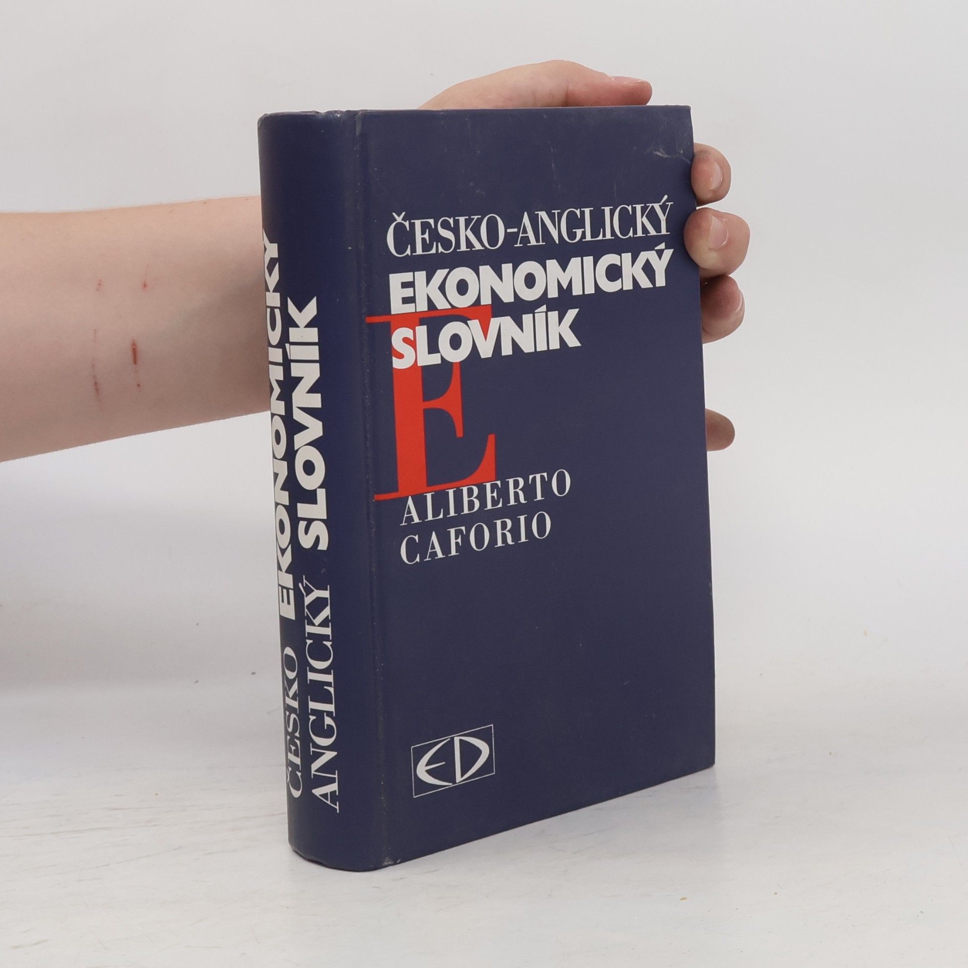 Aliberto Caforio Česko-anglický ekonomický slovník