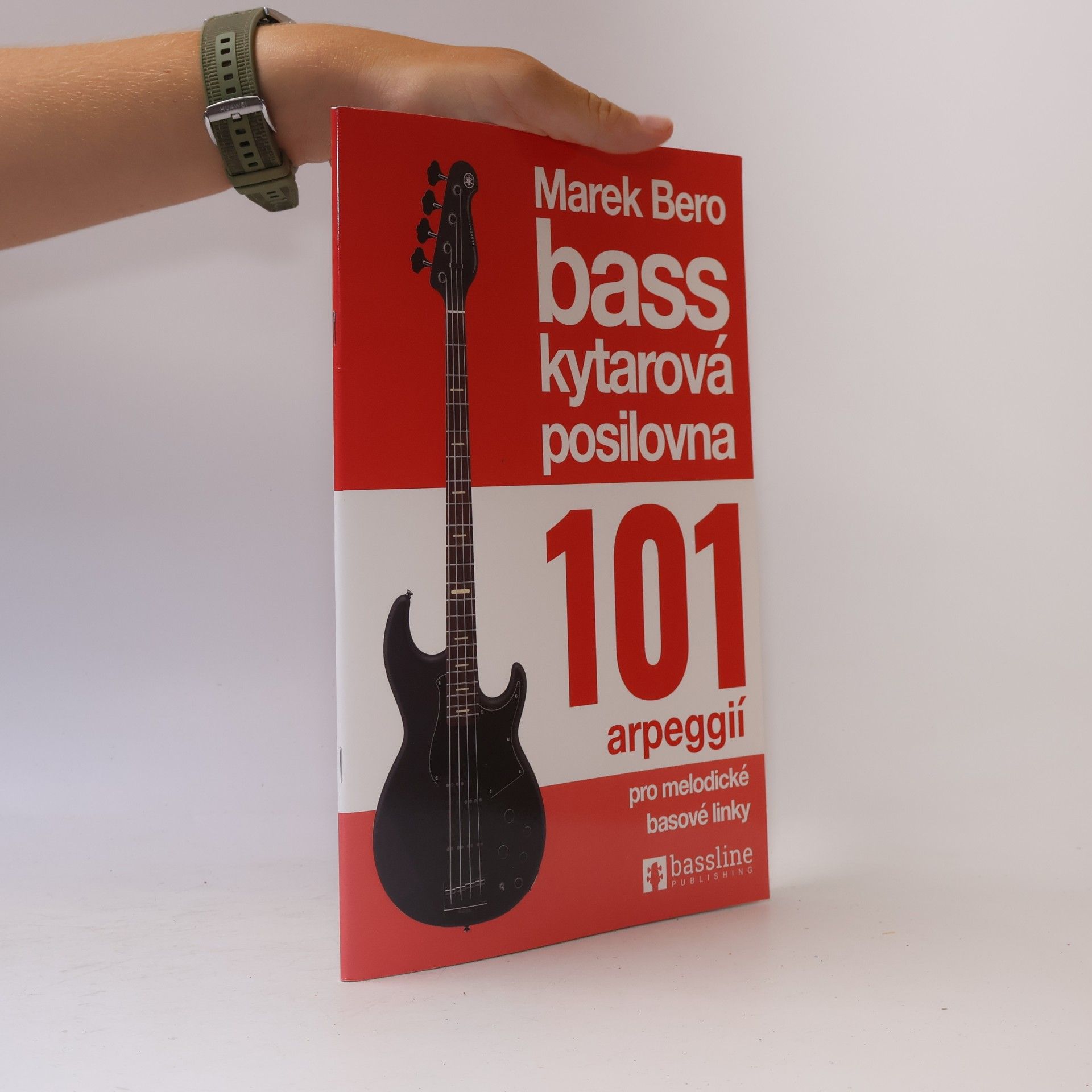 Marek Bero Basskytarová posilovna. 101 arperggií pro melodické basové linky
