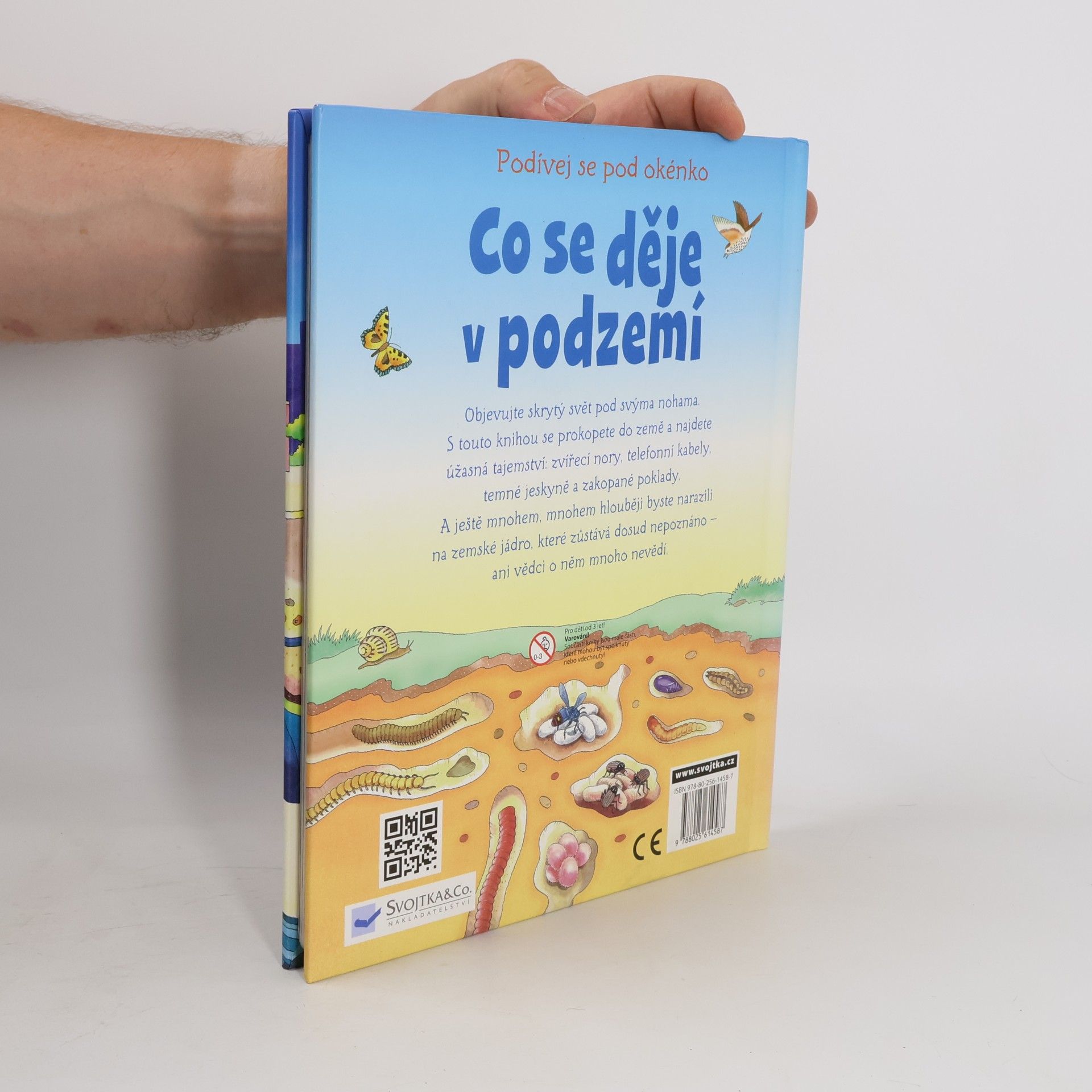 Alex Frith Co se děje v podzemí. Podívej se pod okénko