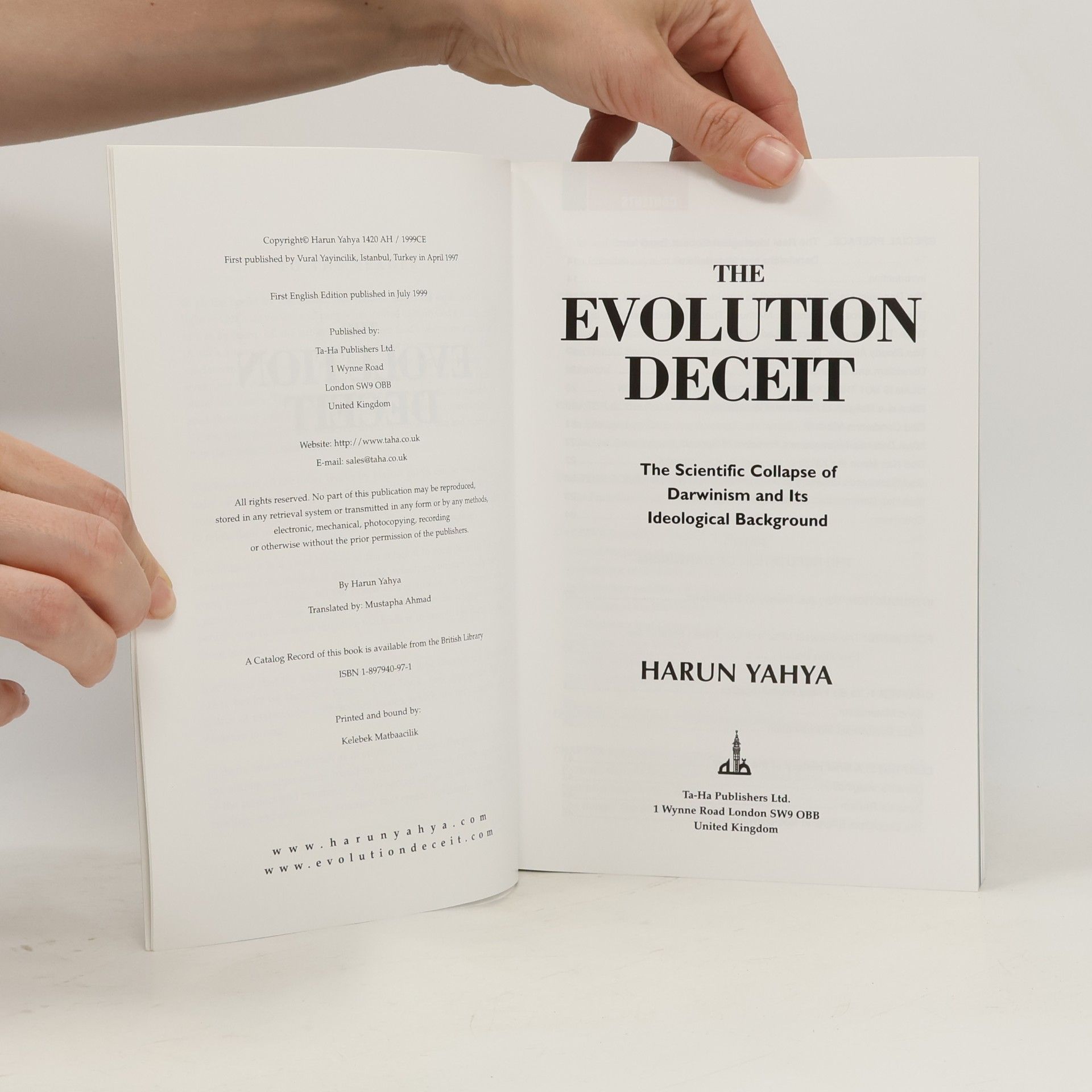 Hârun Yahya The Evolution Deceit