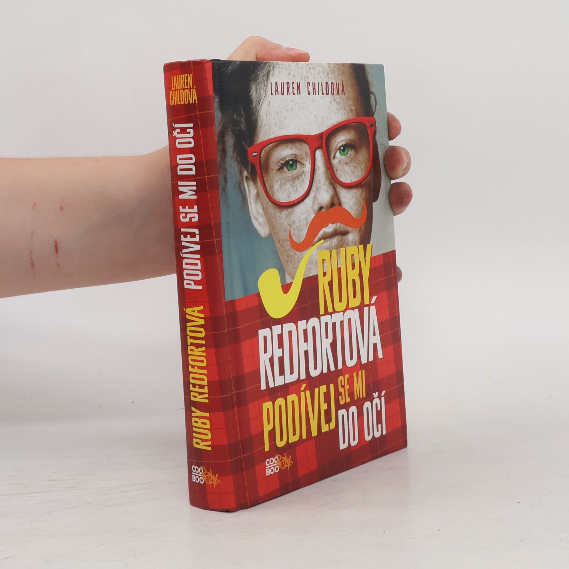 Lauren Child Ruby Redfortová - Podívej se mi do očí