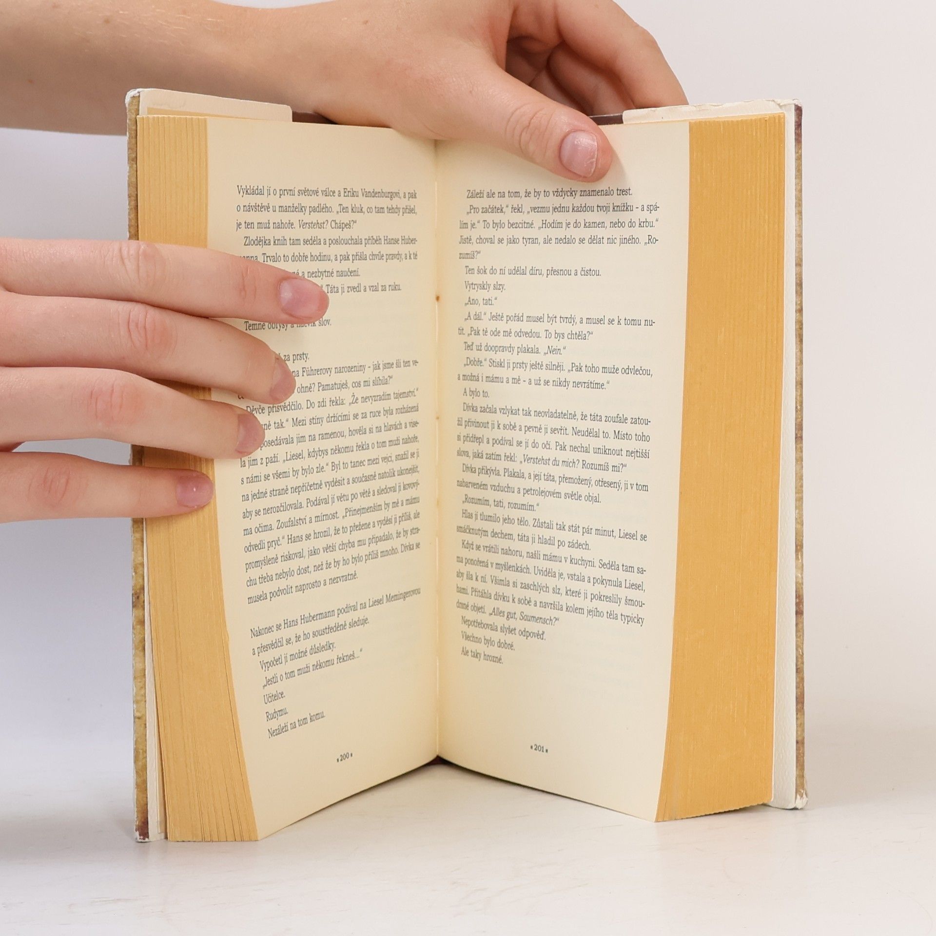 Markus Zusak Zlodějka knih