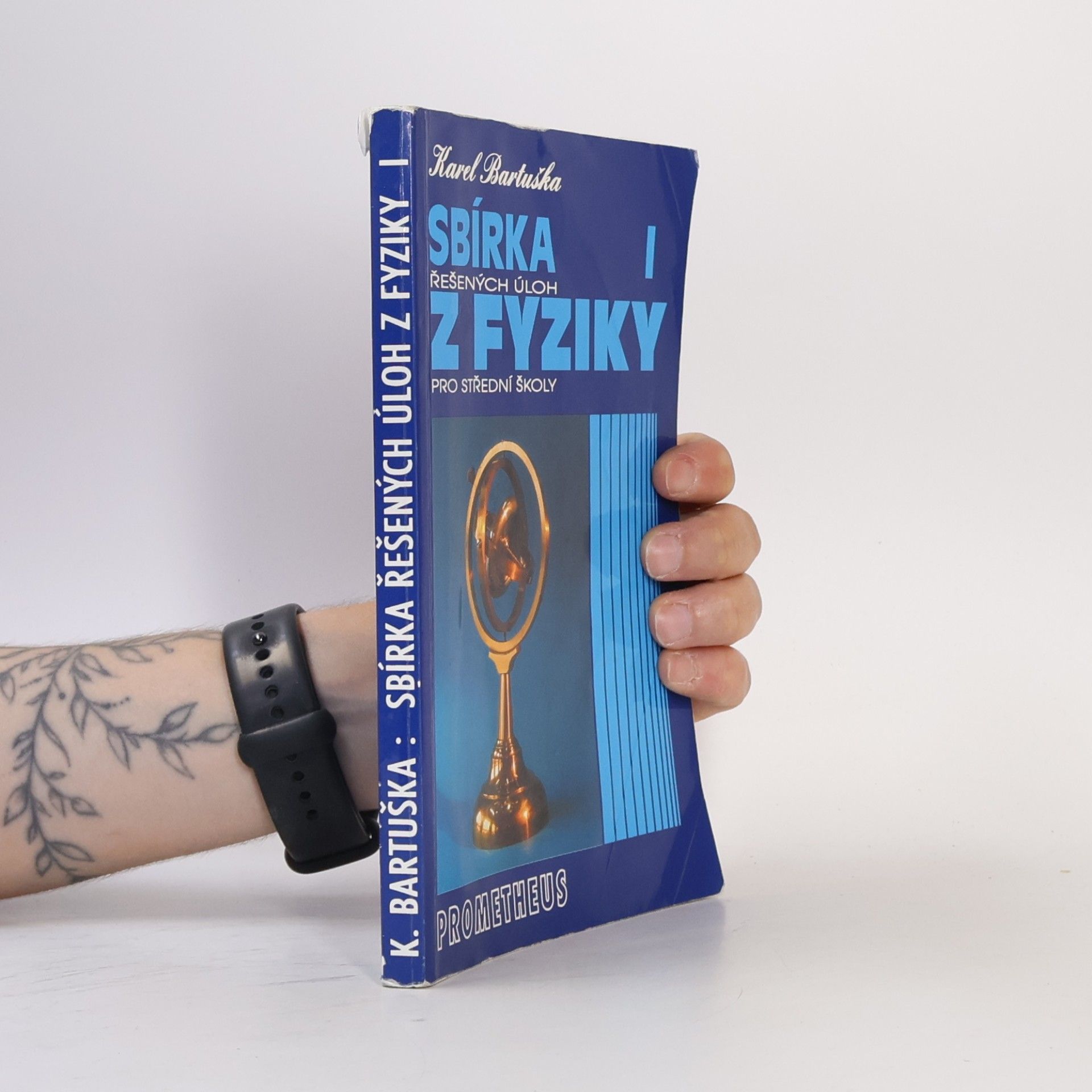 Karel Bartuška Sbírka řešených úloh z fyziky pro střední školy I.