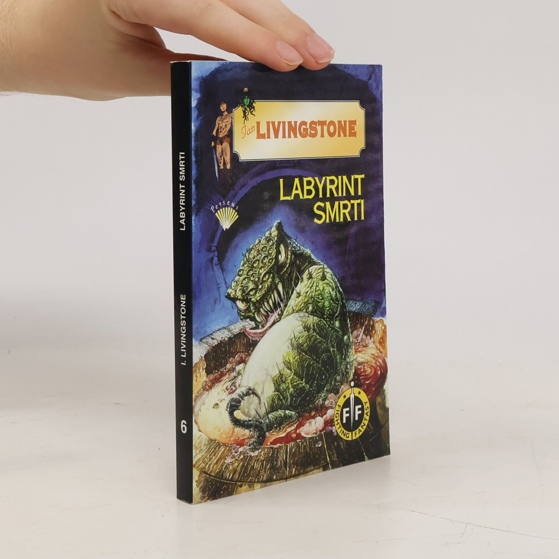 Ian Livingstone Labyrint smrti