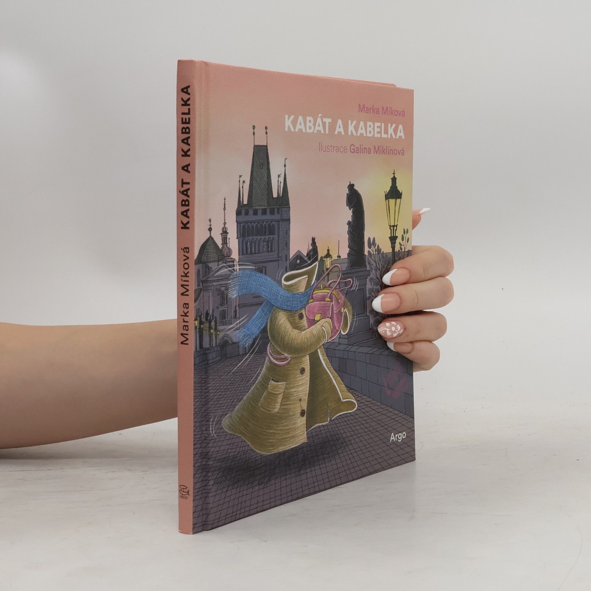 Marka Míková Kabát a kabelka