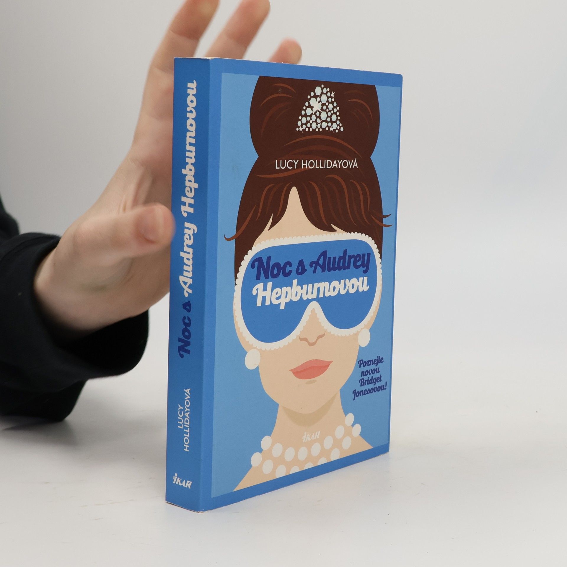 Lucy Holliday Noc s Audrey Hepburnovou: Poznejte novou Bridget Jonesovou!